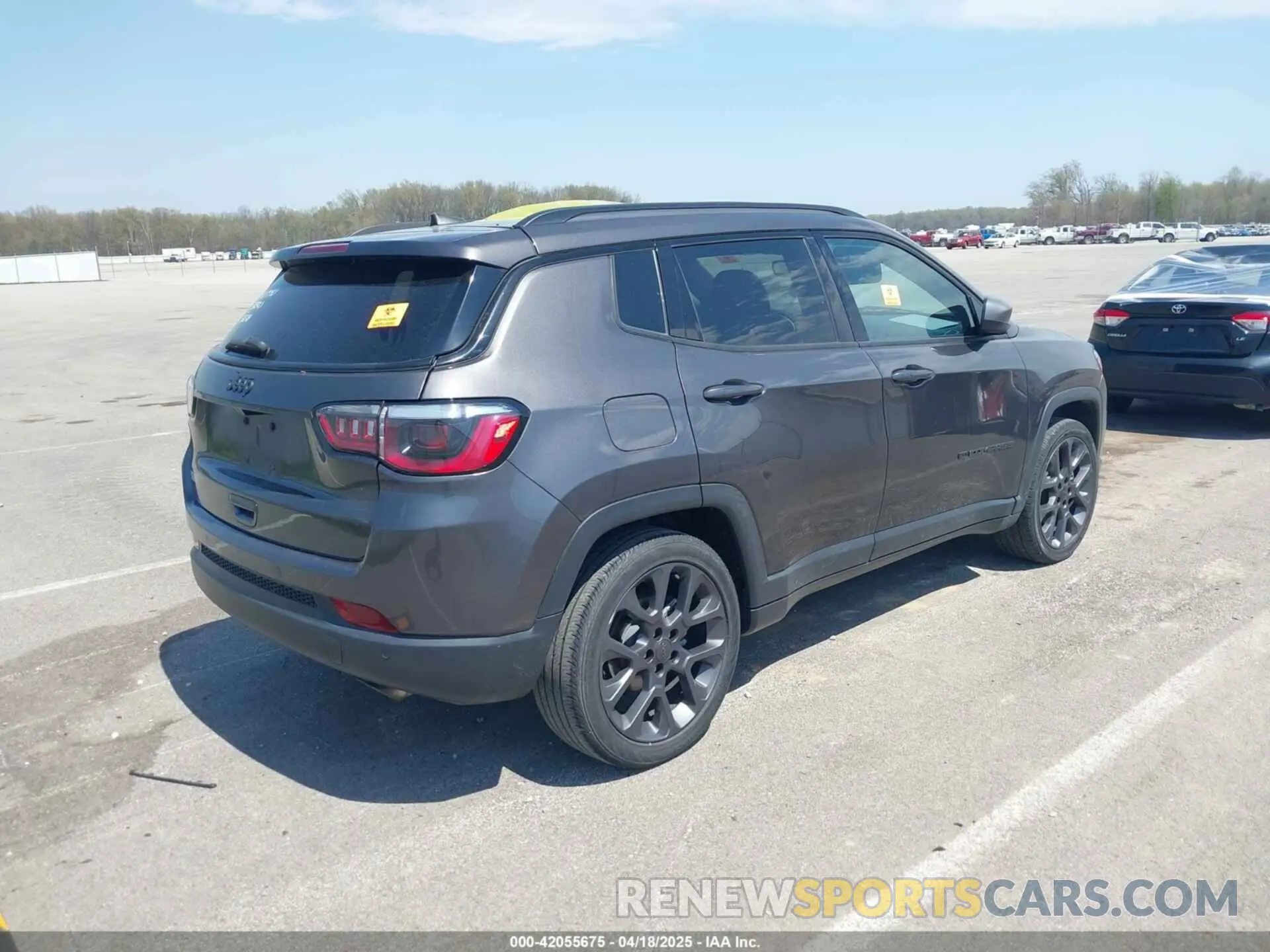 4 fotografías del automóvil dañado 3C4NJCEB1MT548631 JEEP COMPASS 2021