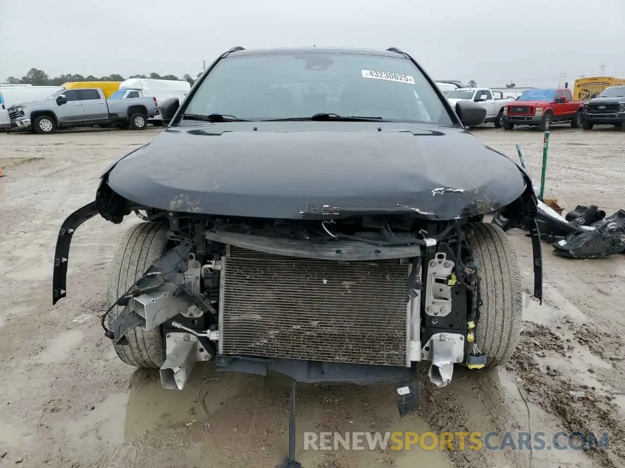 5 fotografías del automóvil dañado 3C4NJCEB2MT602339 JEEP COMPASS 2021