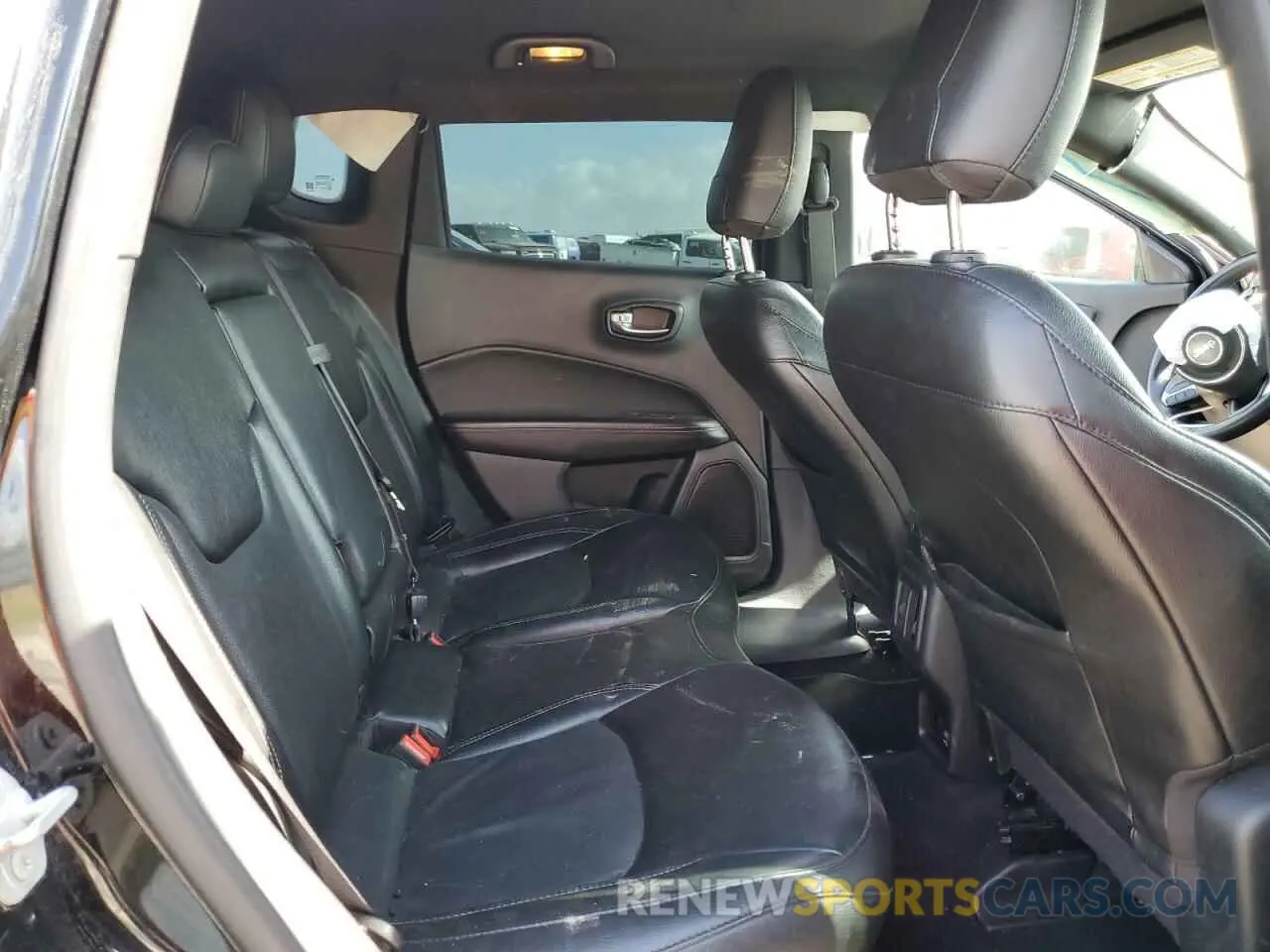 10 fotografías del automóvil dañado 3C4NJCEB3MT553247 JEEP COMPASS 2021