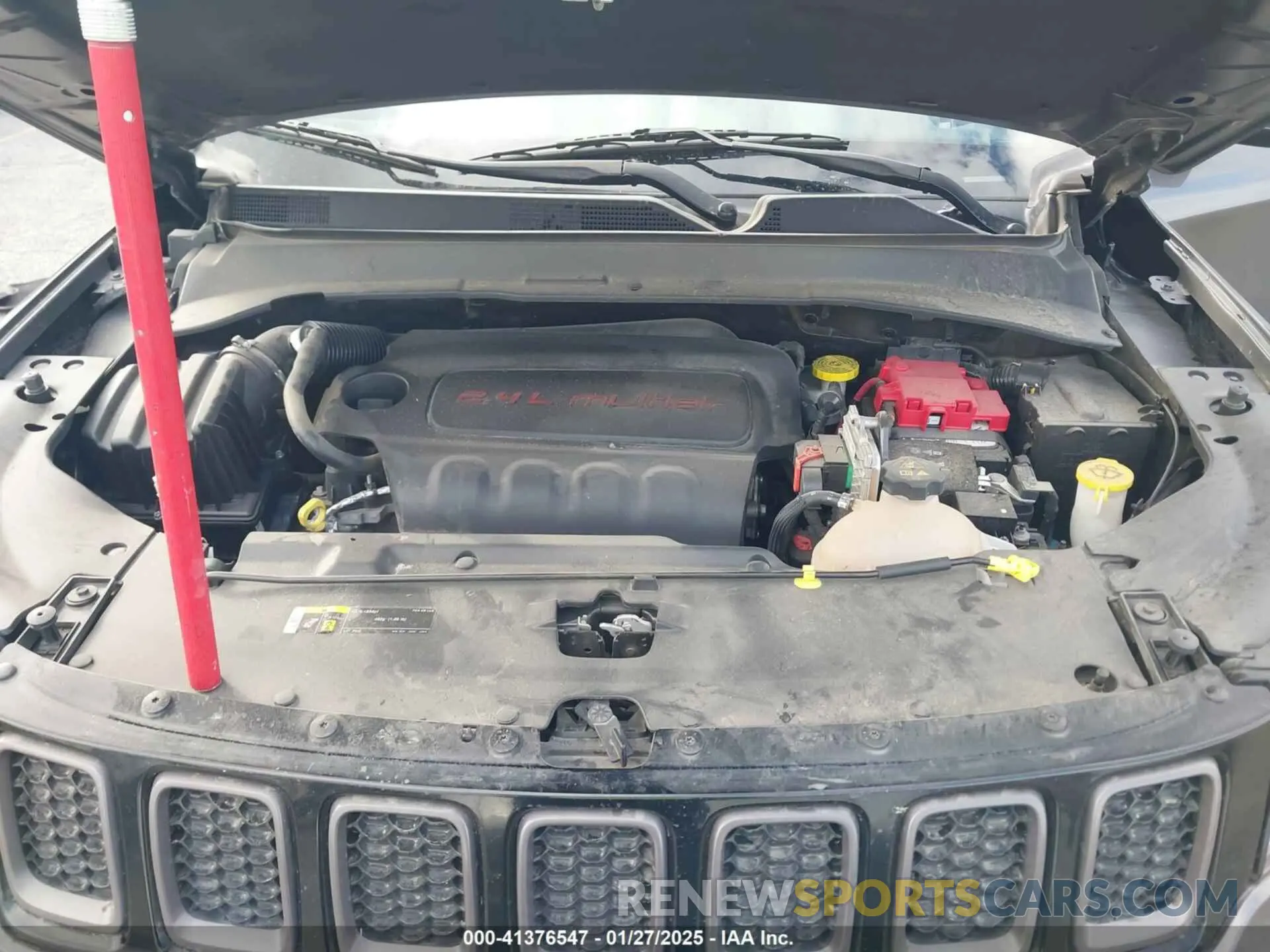 10 fotografías del automóvil dañado 3C4NJCEB7MT596909 JEEP COMPASS 2021