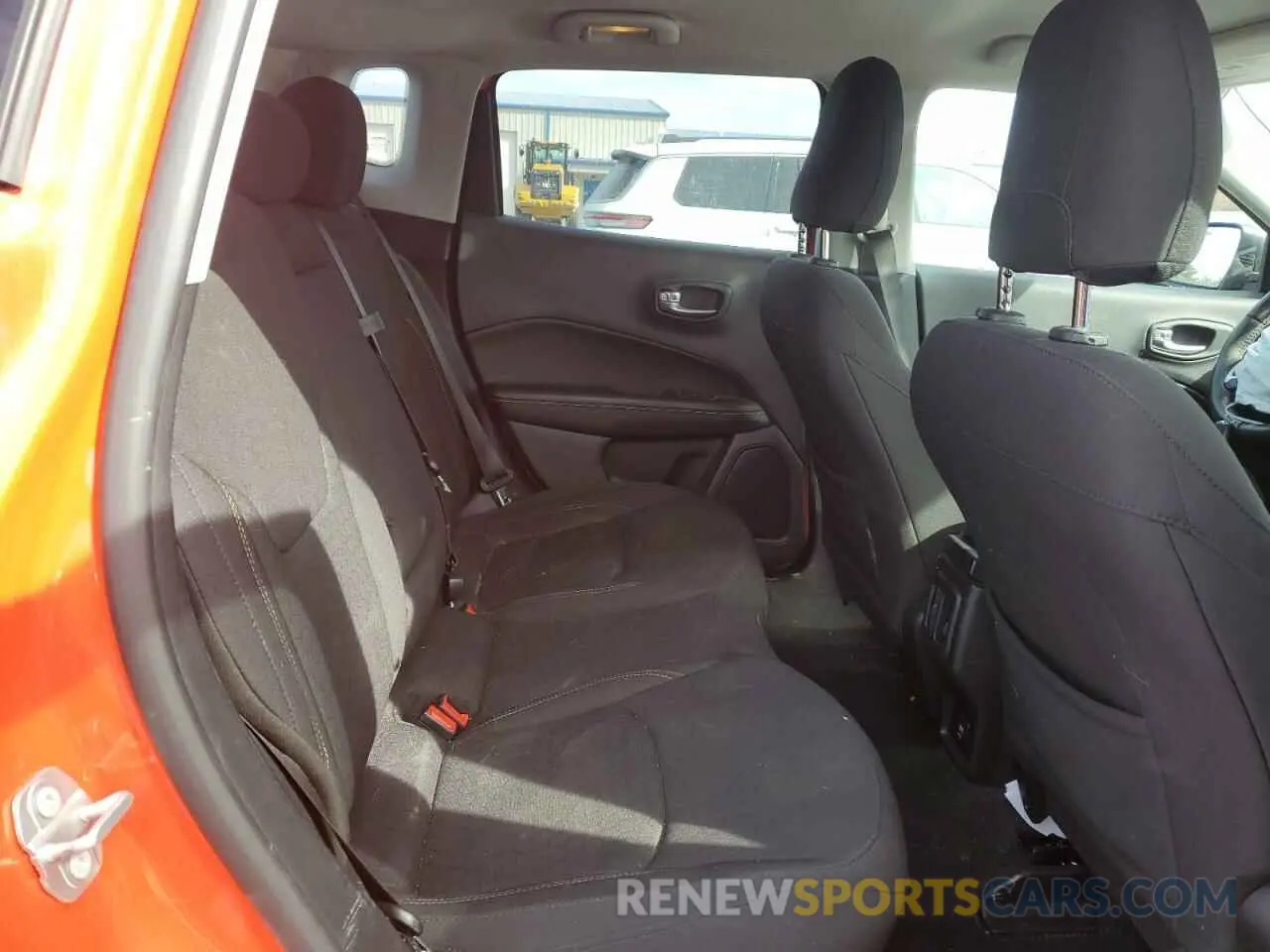 12 fotografías del automóvil dañado 3C4NJDAB1MT500431 JEEP COMPASS 2021