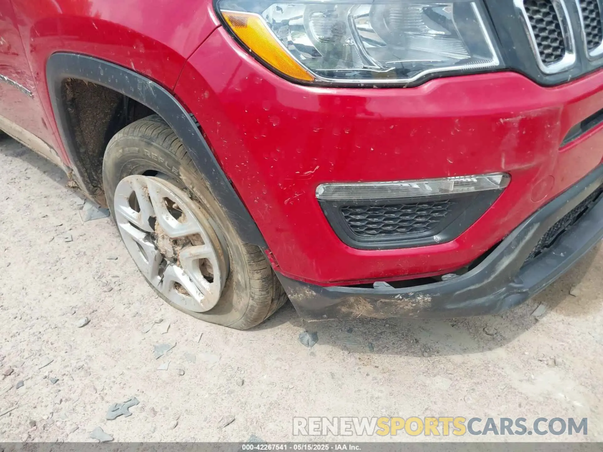 6 fotografías del automóvil dañado 3C4NJDAB6MT525308 JEEP COMPASS 2021