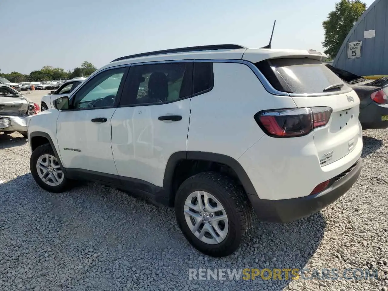 2 fotografías del automóvil dañado 3C4NJDAB8MT512950 JEEP COMPASS 2021