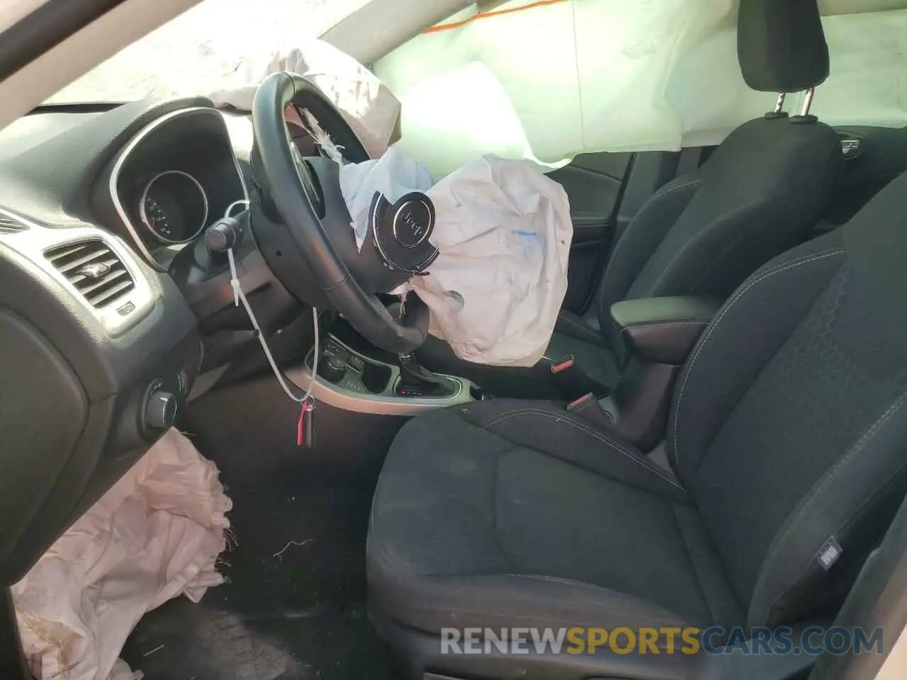 7 fotografías del automóvil dañado 3C4NJDAB8MT512950 JEEP COMPASS 2021