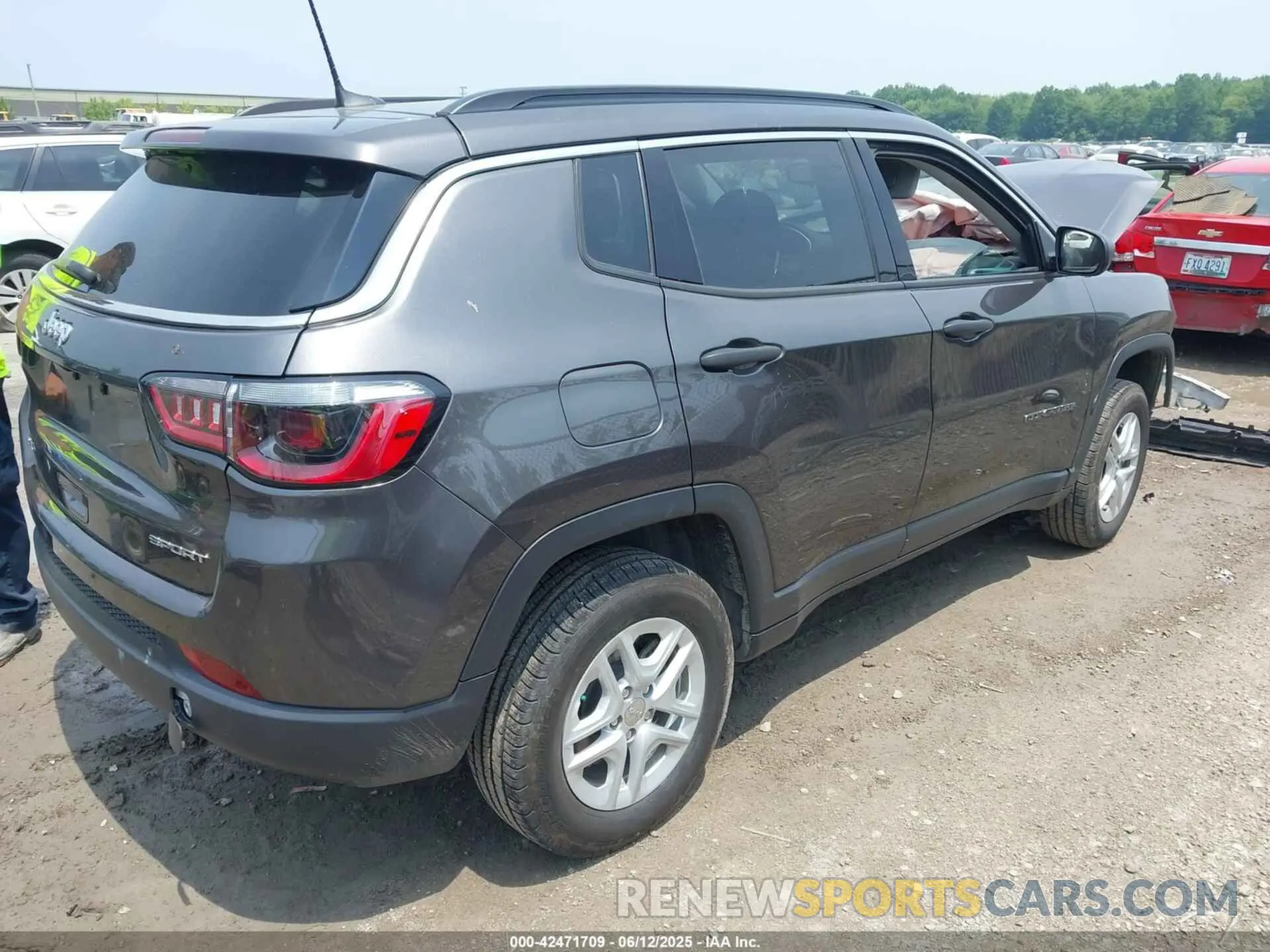 14 fotografías del automóvil dañado 3C4NJDAB9MT566547 JEEP COMPASS 2021