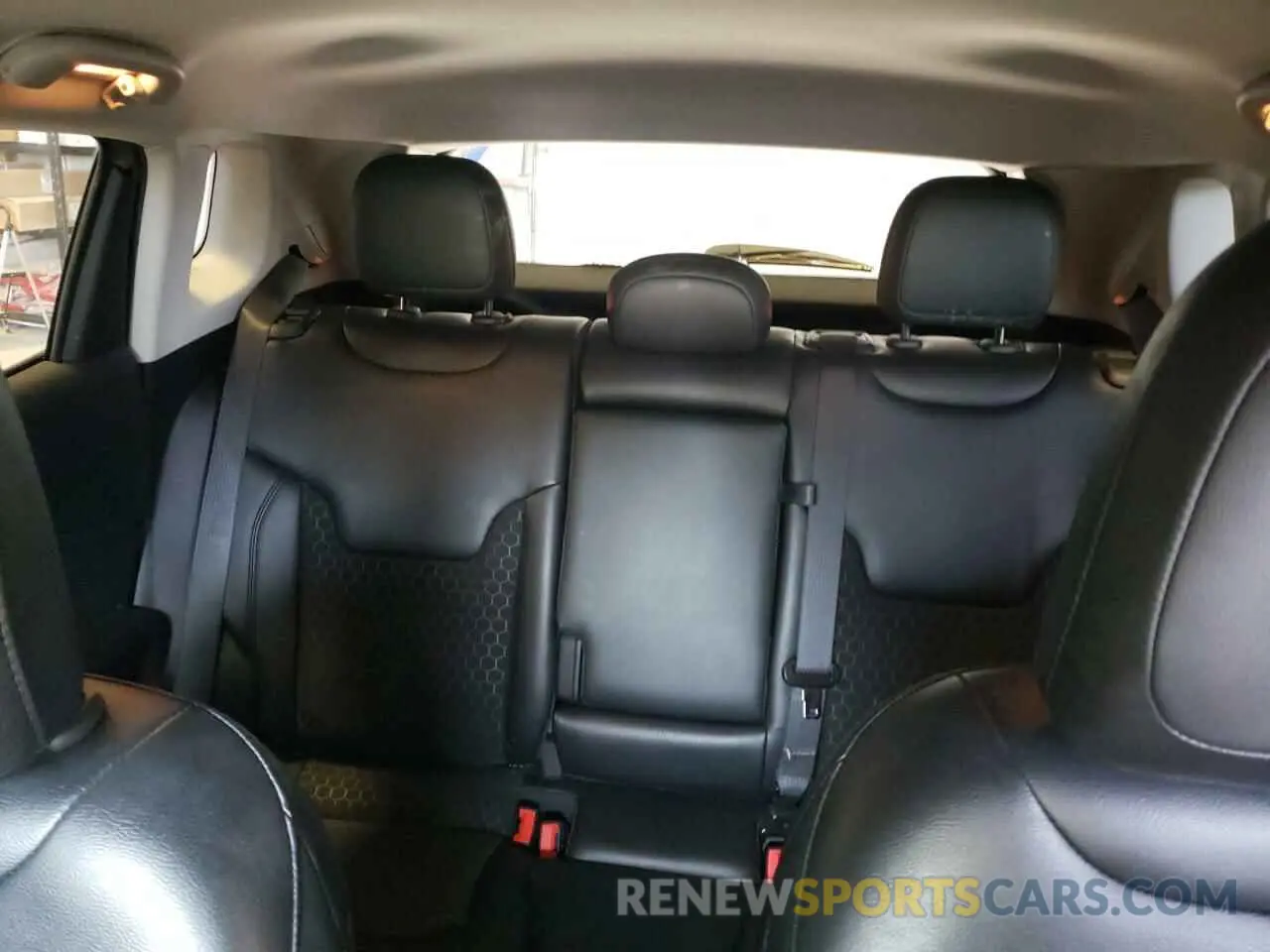 10 fotografías del automóvil dañado 3C4NJDBB0MT547724 JEEP COMPASS 2021