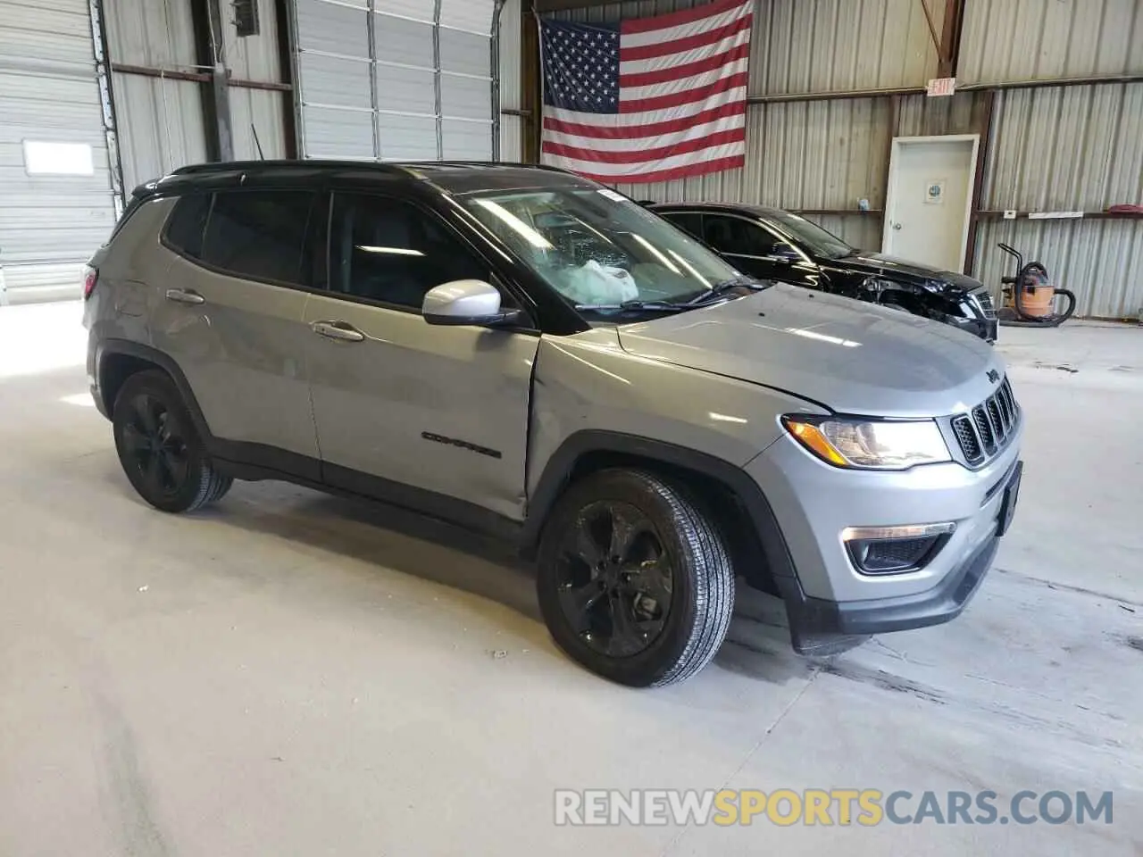 4 fotografías del automóvil dañado 3C4NJDBB0MT547724 JEEP COMPASS 2021