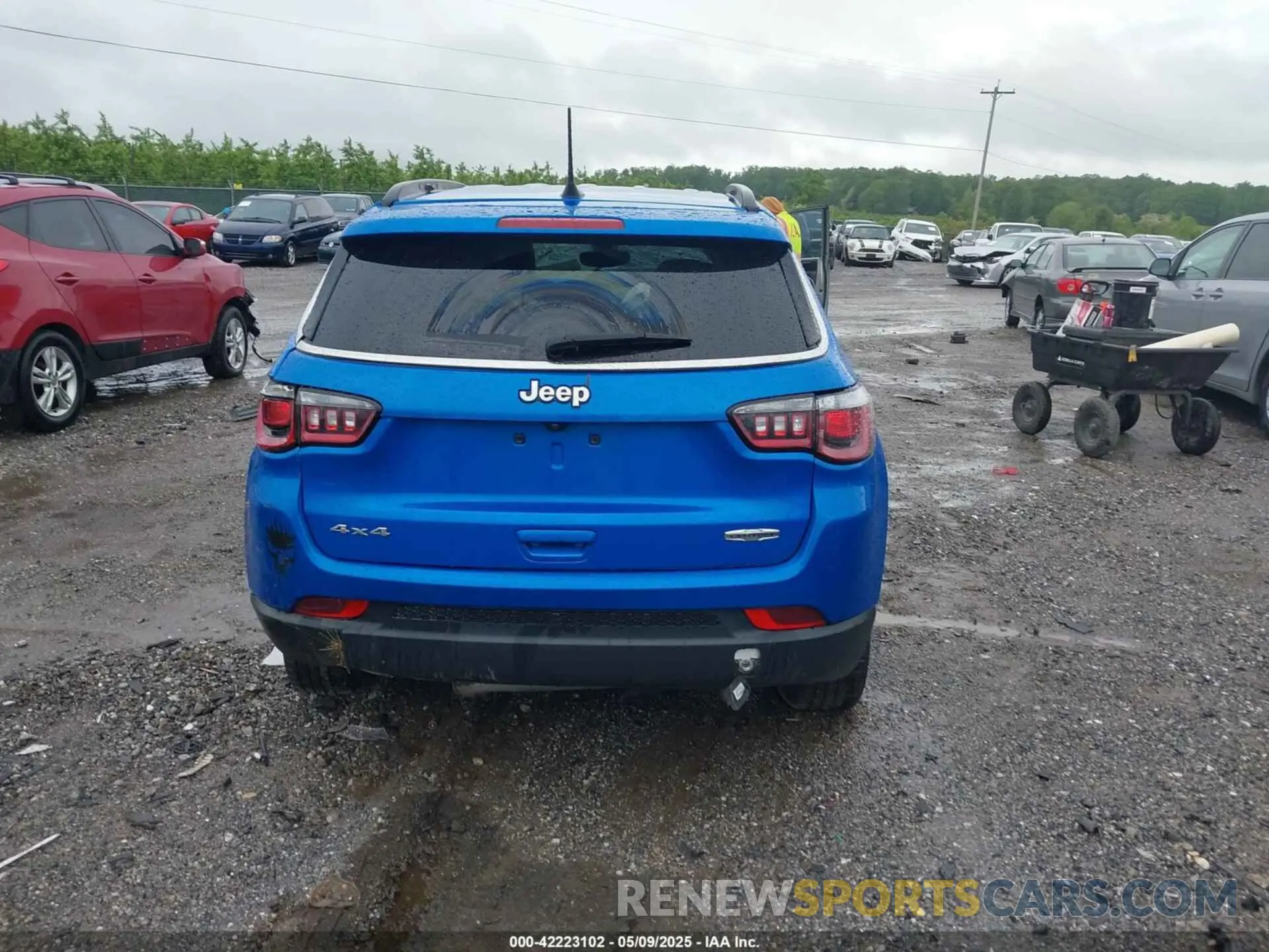 17 fotografías del automóvil dañado 3C4NJDBB0MT570078 JEEP COMPASS 2021