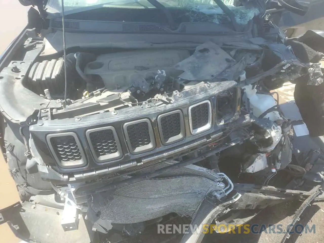 12 fotografías del automóvil dañado 3C4NJDBB1MT534528 JEEP COMPASS 2021
