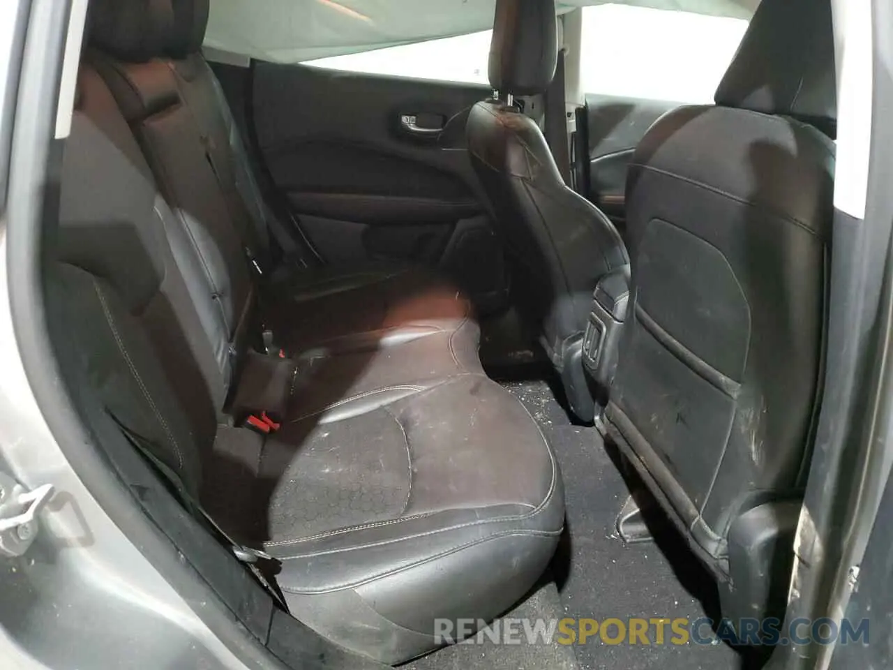 11 fotografías del automóvil dañado 3C4NJDBB1MT537736 JEEP COMPASS 2021