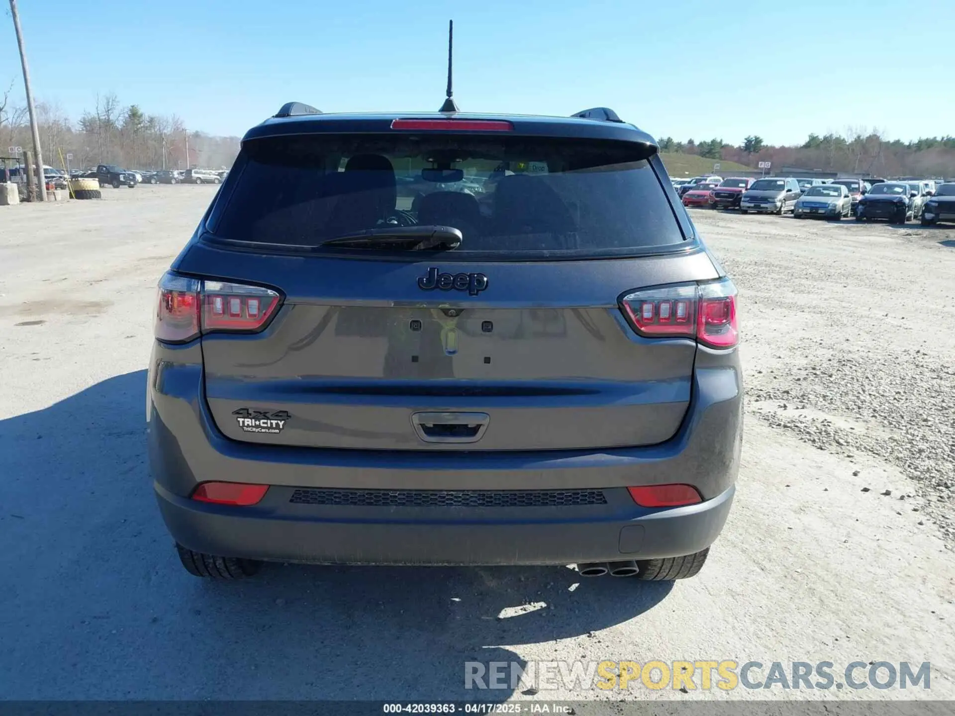 16 fotografías del automóvil dañado 3C4NJDBB1MT554391 JEEP COMPASS 2021
