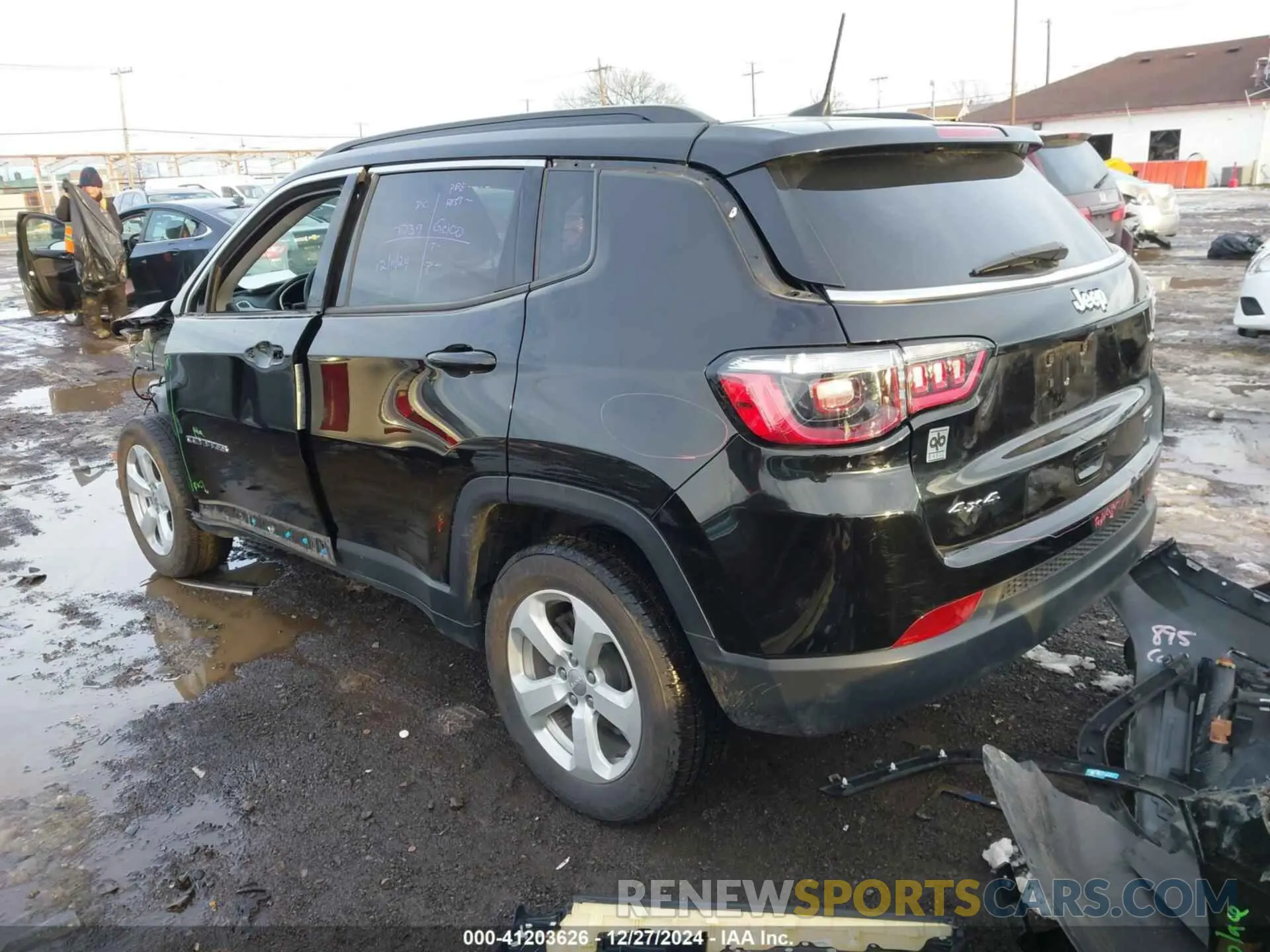 3 fotografías del automóvil dañado 3C4NJDBB2MT530276 JEEP COMPASS 2021