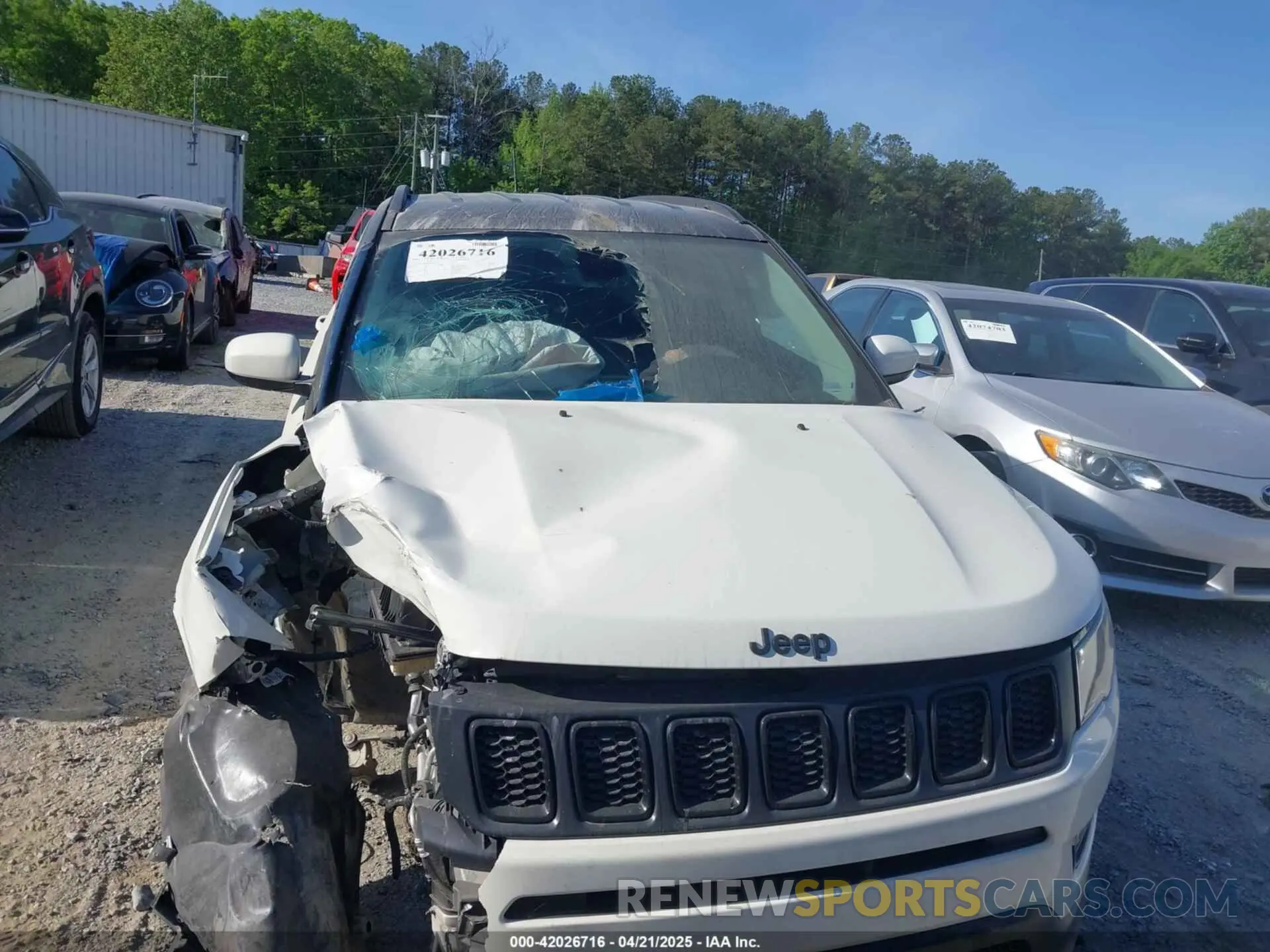 12 fotografías del automóvil dañado 3C4NJDBB2MT596181 JEEP COMPASS 2021