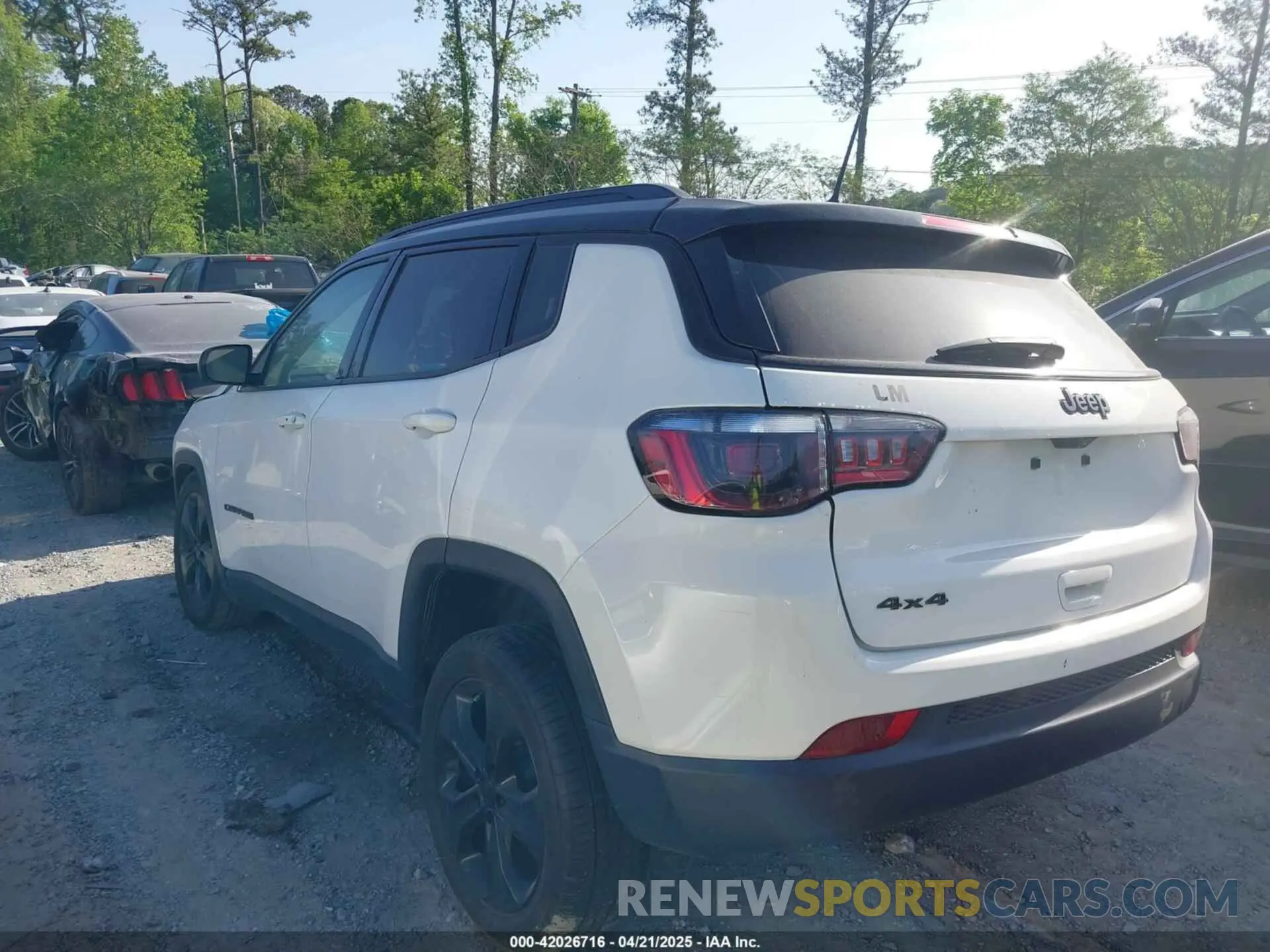 14 fotografías del automóvil dañado 3C4NJDBB2MT596181 JEEP COMPASS 2021