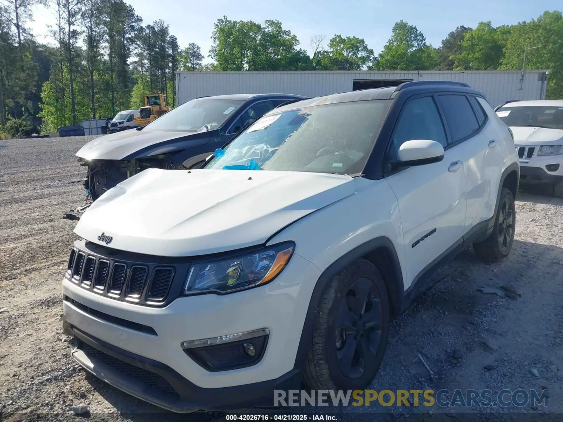 2 fotografías del automóvil dañado 3C4NJDBB2MT596181 JEEP COMPASS 2021