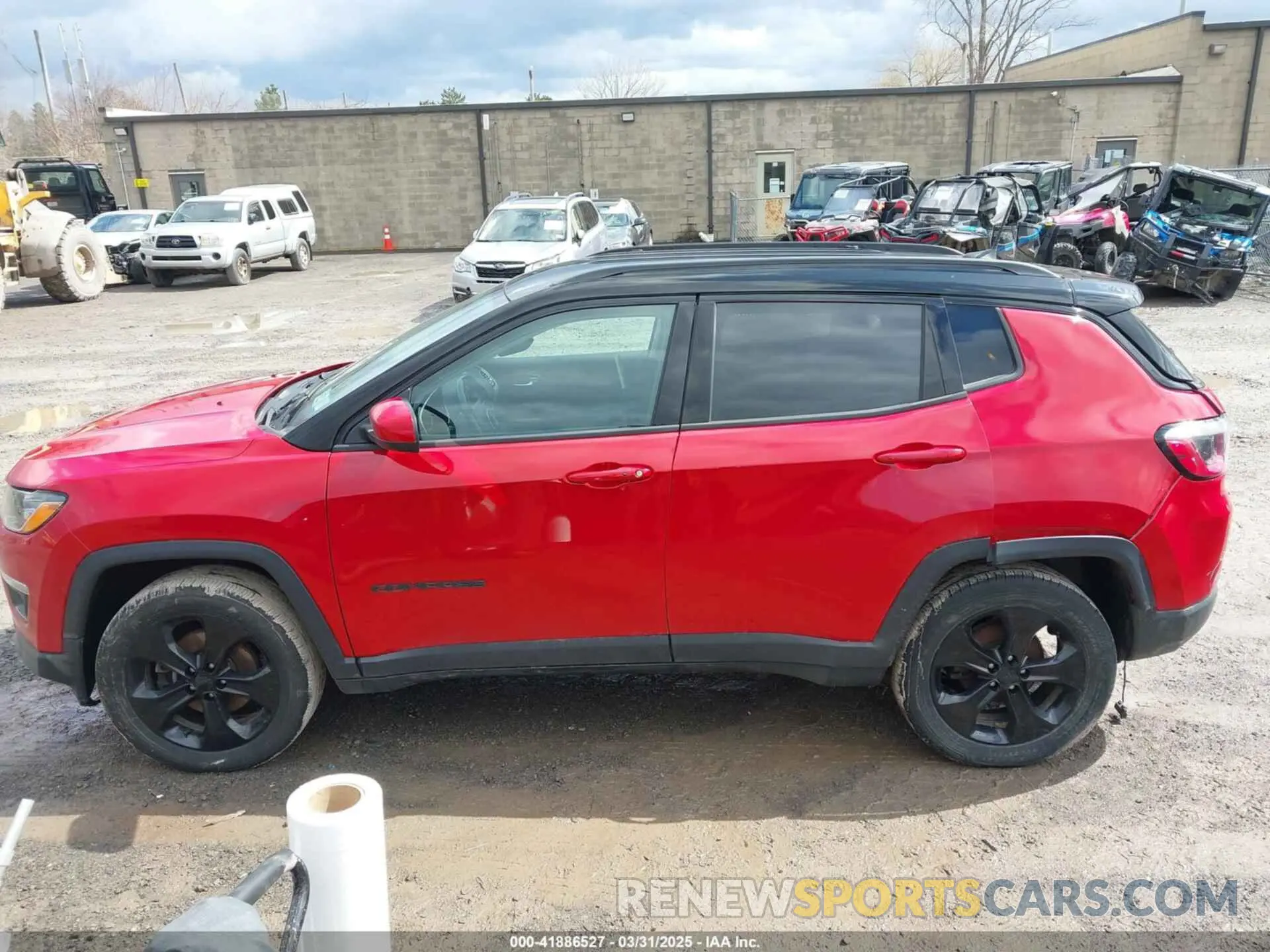 14 fotografías del automóvil dañado 3C4NJDBB3MT504477 JEEP COMPASS 2021