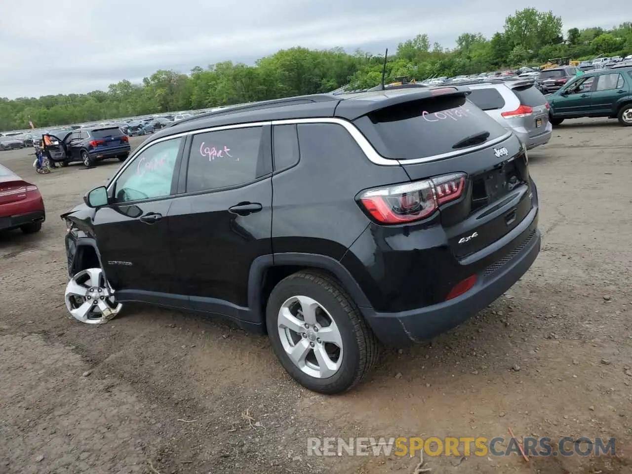 2 fotografías del automóvil dañado 3C4NJDBB3MT540587 JEEP COMPASS 2021