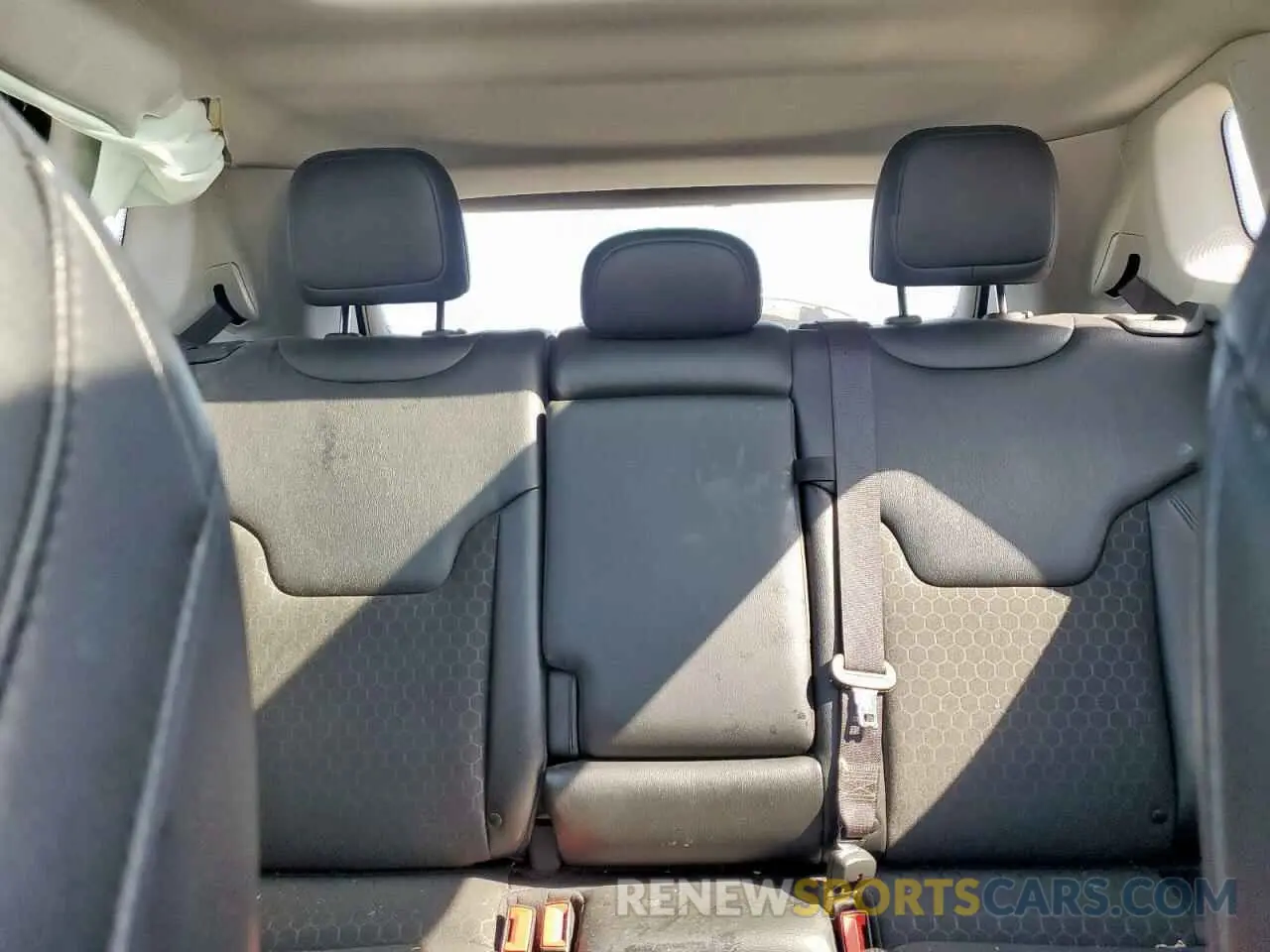 10 fotografías del automóvil dañado 3C4NJDBB4MT566129 JEEP COMPASS 2021