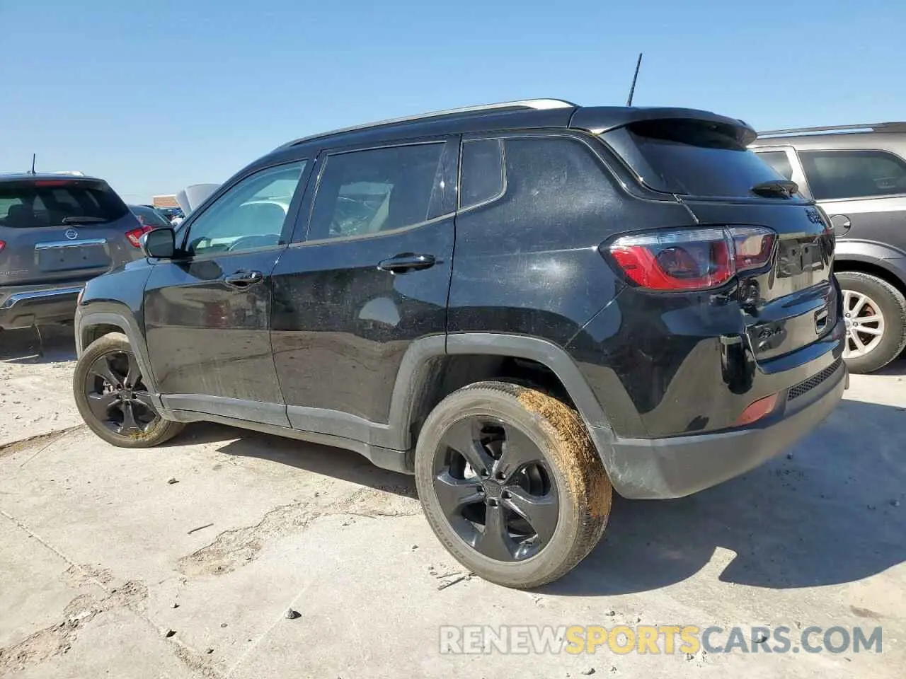 2 fotografías del automóvil dañado 3C4NJDBB4MT566129 JEEP COMPASS 2021