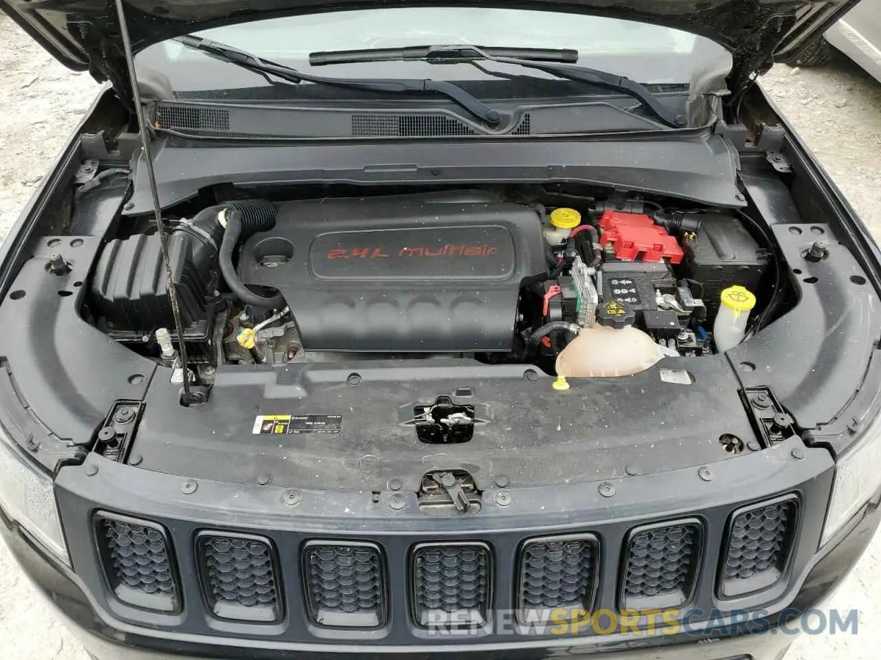 12 fotografías del automóvil dañado 3C4NJDBB5MT578600 JEEP COMPASS 2021