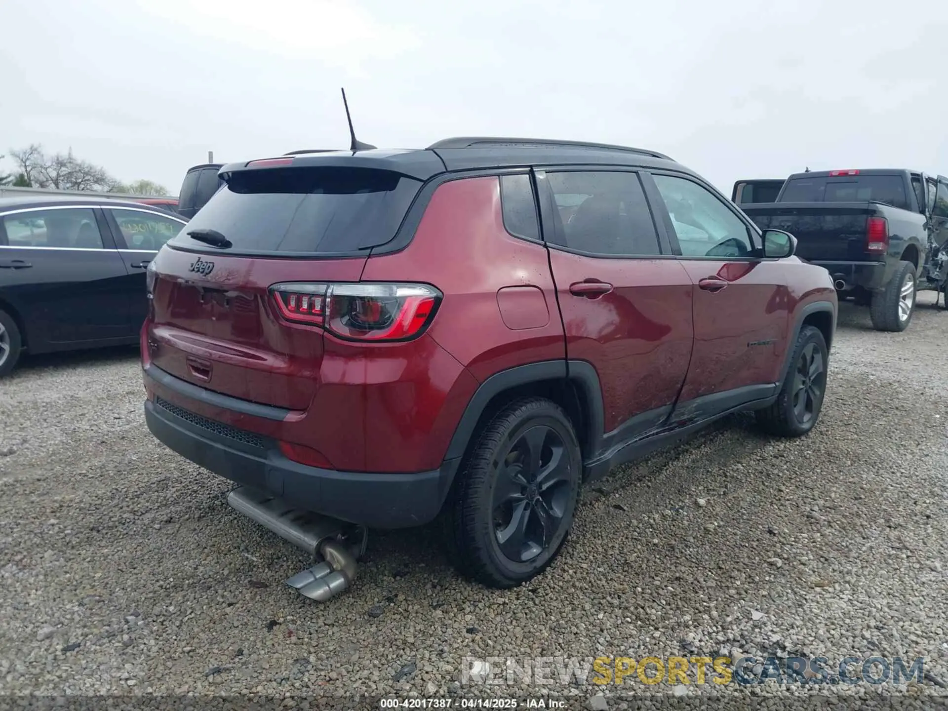 4 fotografías del automóvil dañado 3C4NJDBB6MT530958 JEEP COMPASS 2021