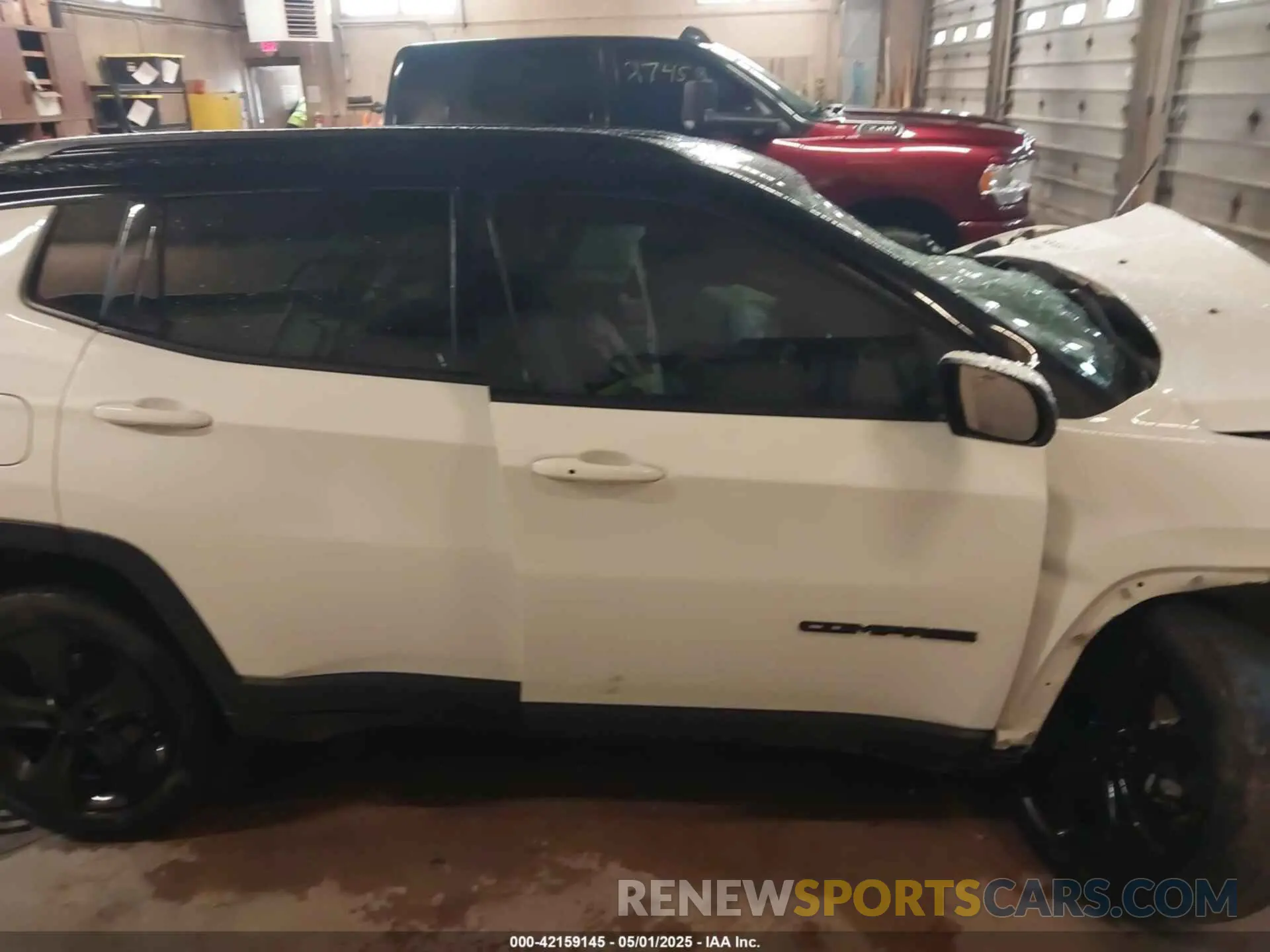 12 fotografías del automóvil dañado 3C4NJDBB8MT530881 JEEP COMPASS 2021