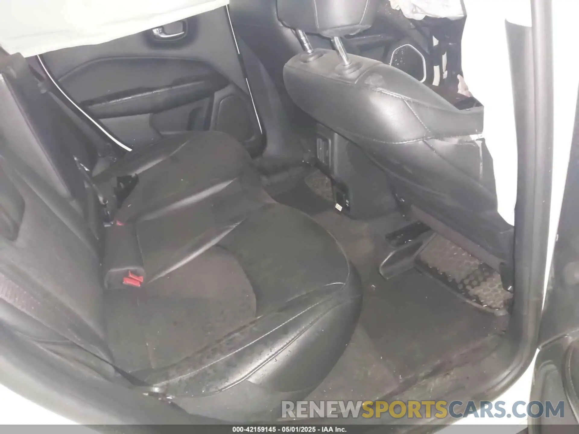 8 fotografías del automóvil dañado 3C4NJDBB8MT530881 JEEP COMPASS 2021