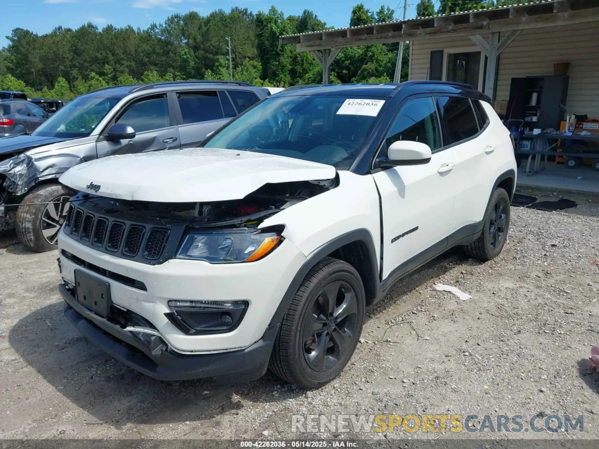 2 fotografías del automóvil dañado 3C4NJDBB8MT555358 JEEP COMPASS 2021