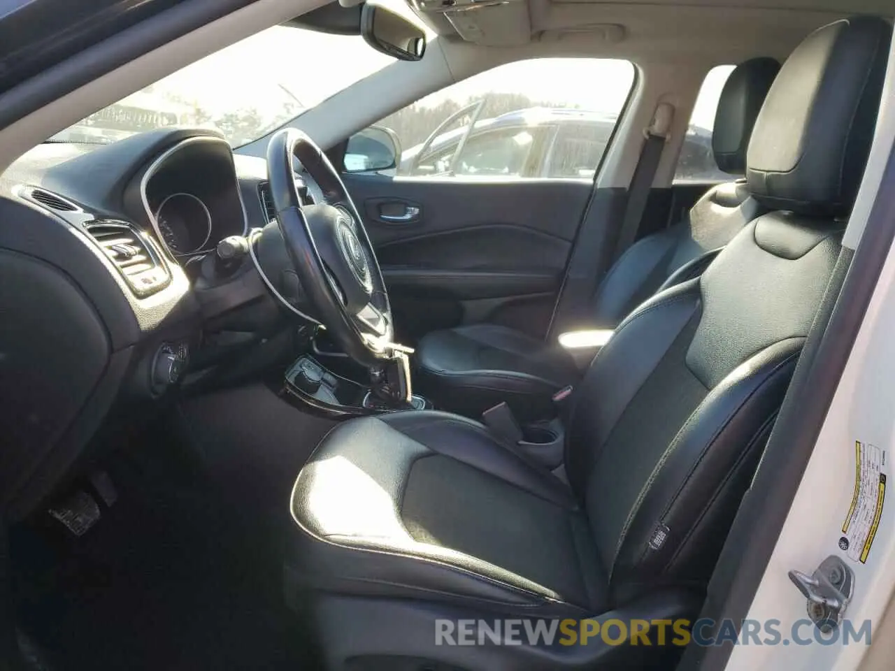 7 fotografías del automóvil dañado 3C4NJDBB9MT536656 JEEP COMPASS 2021