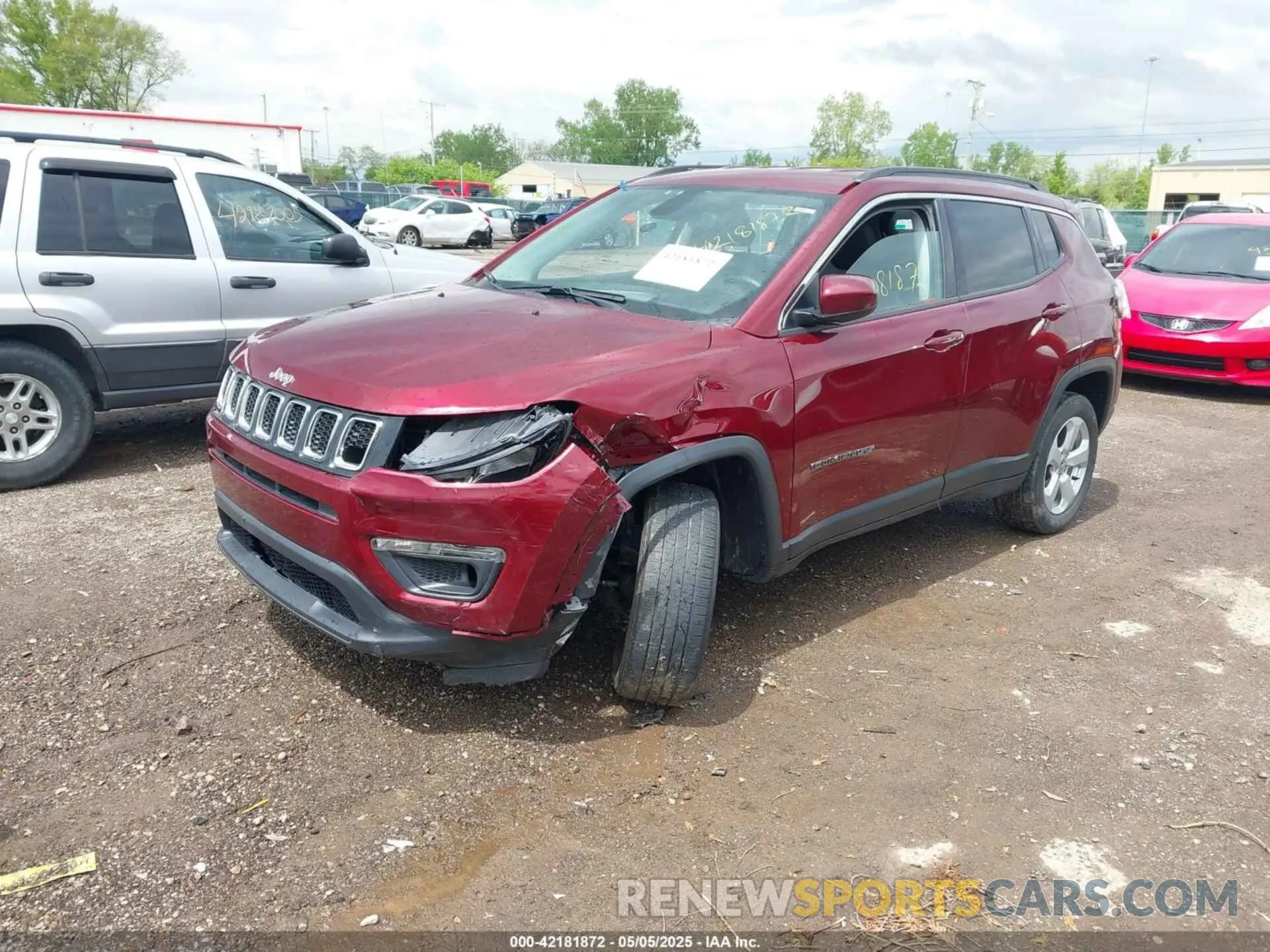 2 fotografías del automóvil dañado 3C4NJDBBXMT504993 JEEP COMPASS 2021
