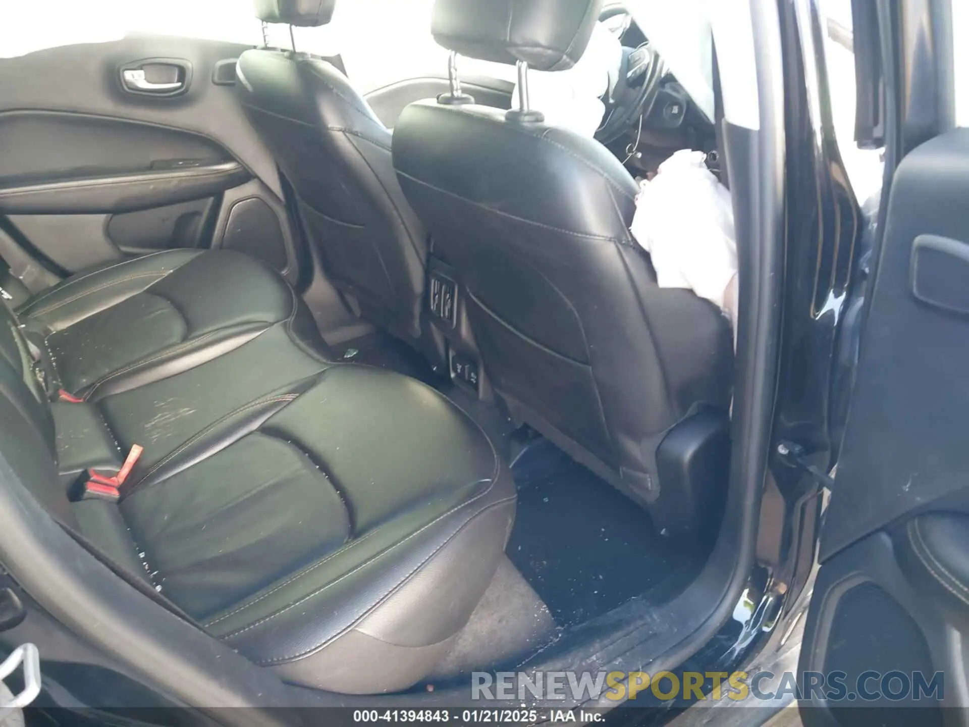 8 fotografías del automóvil dañado 3C4NJDCB2MT603435 JEEP COMPASS 2021