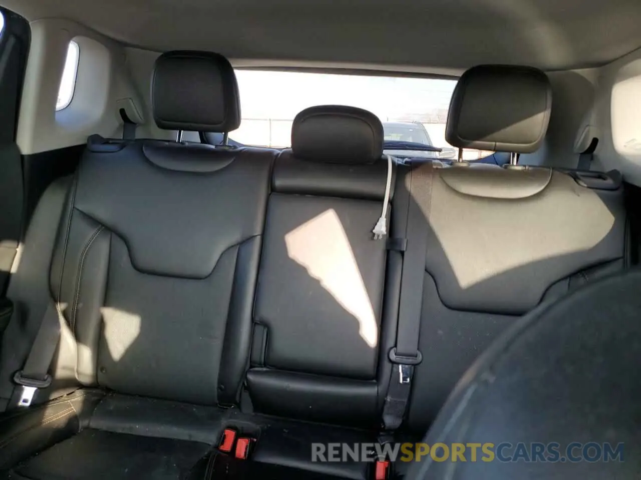 10 fotografías del automóvil dañado 3C4NJDCB3MT553970 JEEP COMPASS 2021