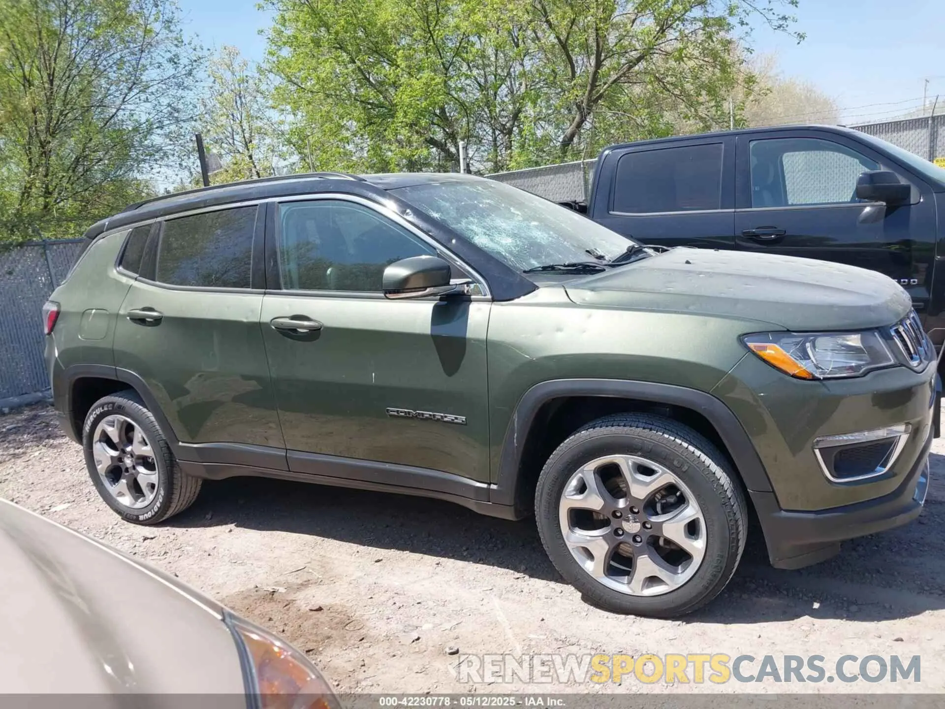 13 fotografías del automóvil dañado 3C4NJDCB4MT599954 JEEP COMPASS 2021