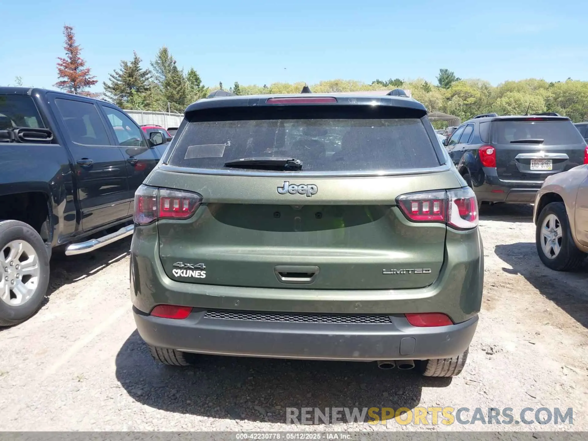 16 fotografías del automóvil dañado 3C4NJDCB4MT599954 JEEP COMPASS 2021