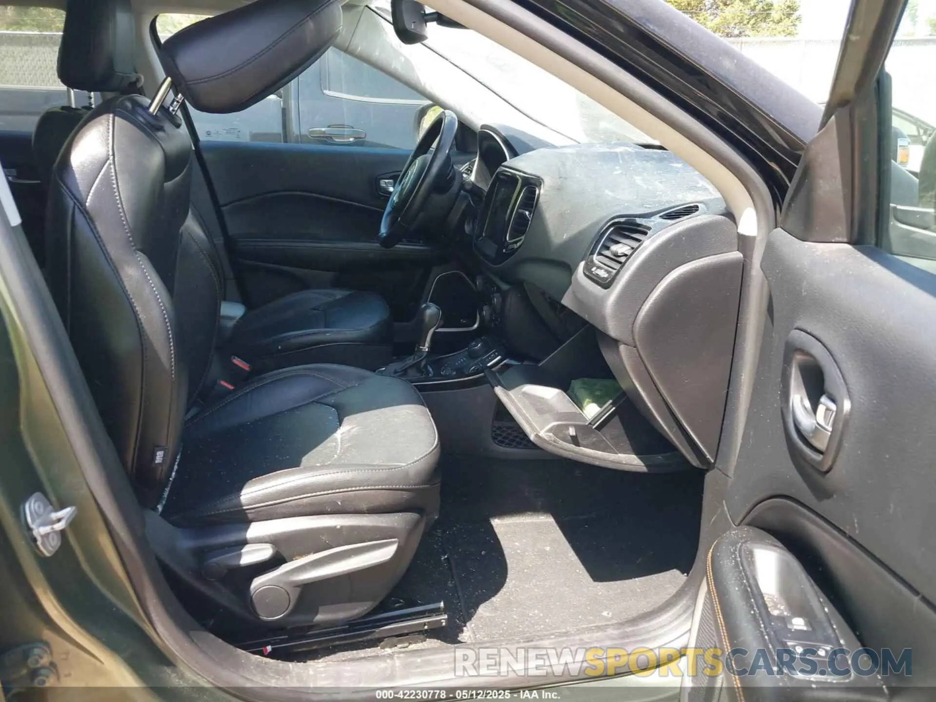 5 fotografías del automóvil dañado 3C4NJDCB4MT599954 JEEP COMPASS 2021