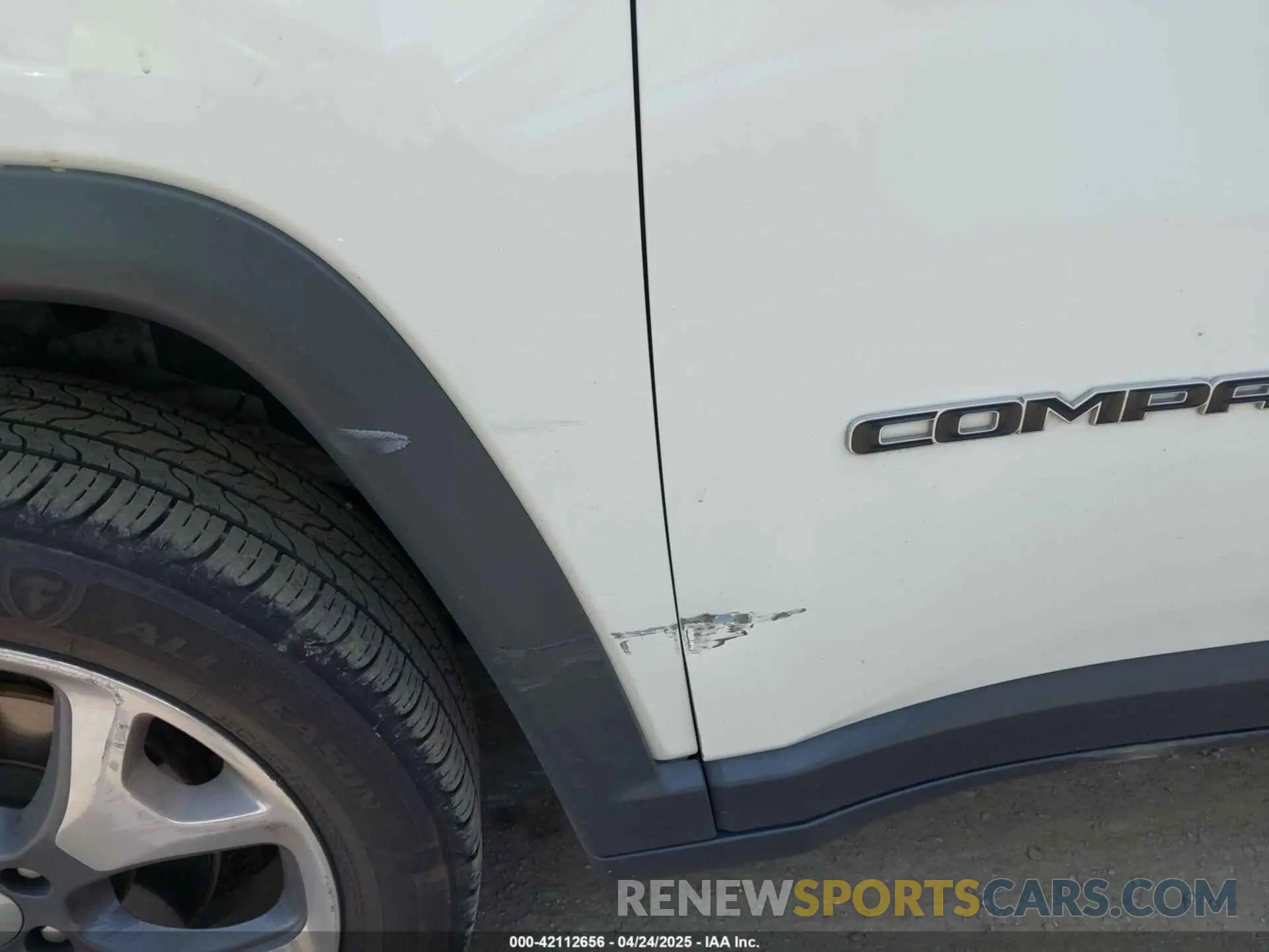 18 fotografías del automóvil dañado 3C4NJDCB5MT588915 JEEP COMPASS 2021