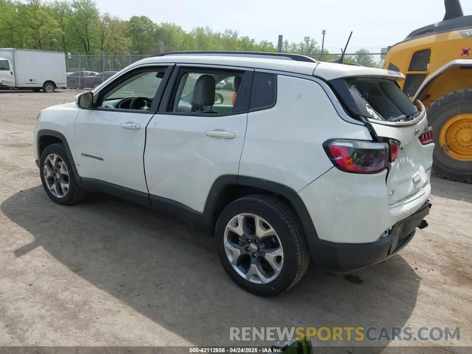 3 fotografías del automóvil dañado 3C4NJDCB5MT588915 JEEP COMPASS 2021