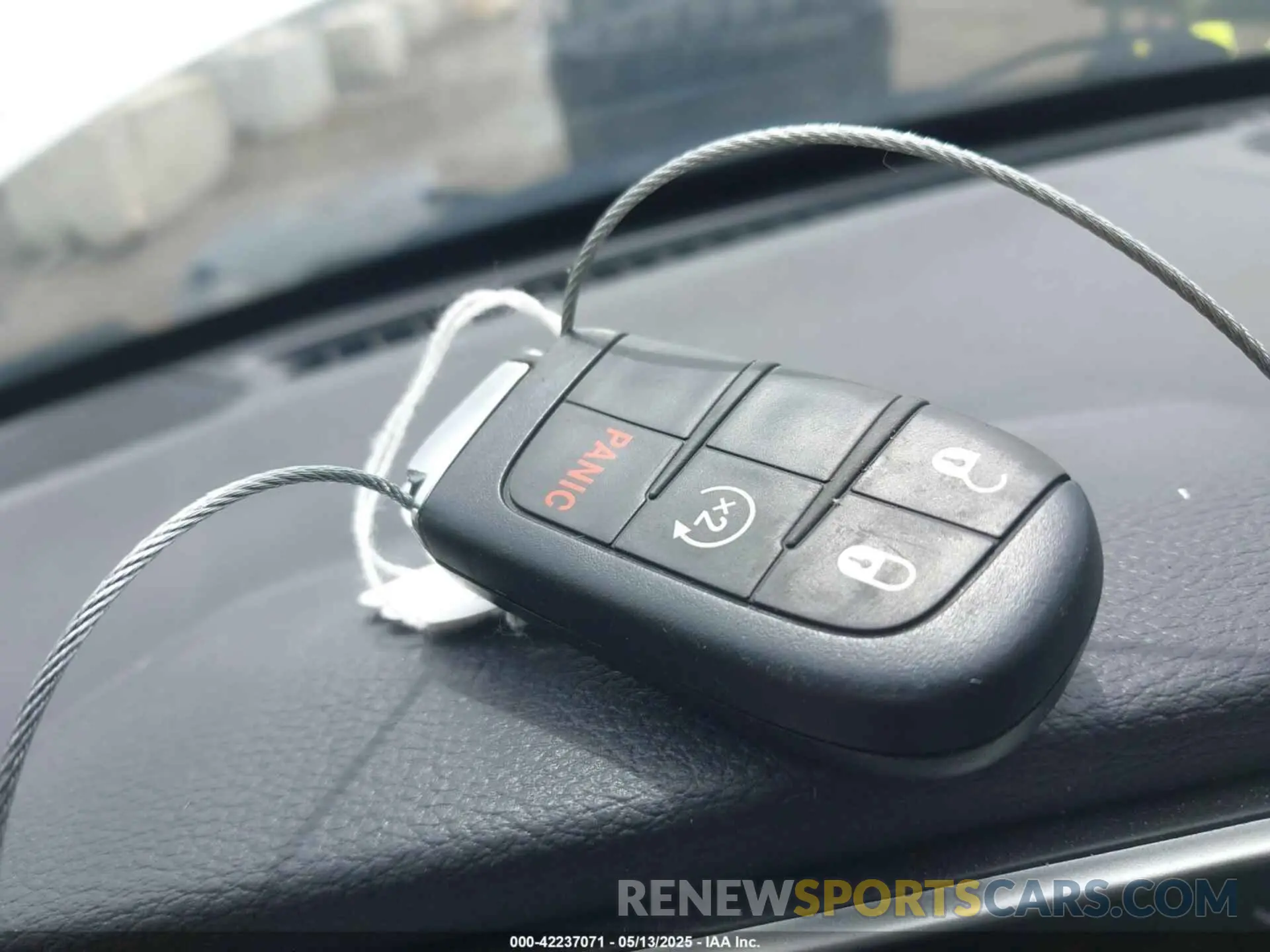 11 fotografías del automóvil dañado 3C4NJDCB6MT503676 JEEP COMPASS 2021