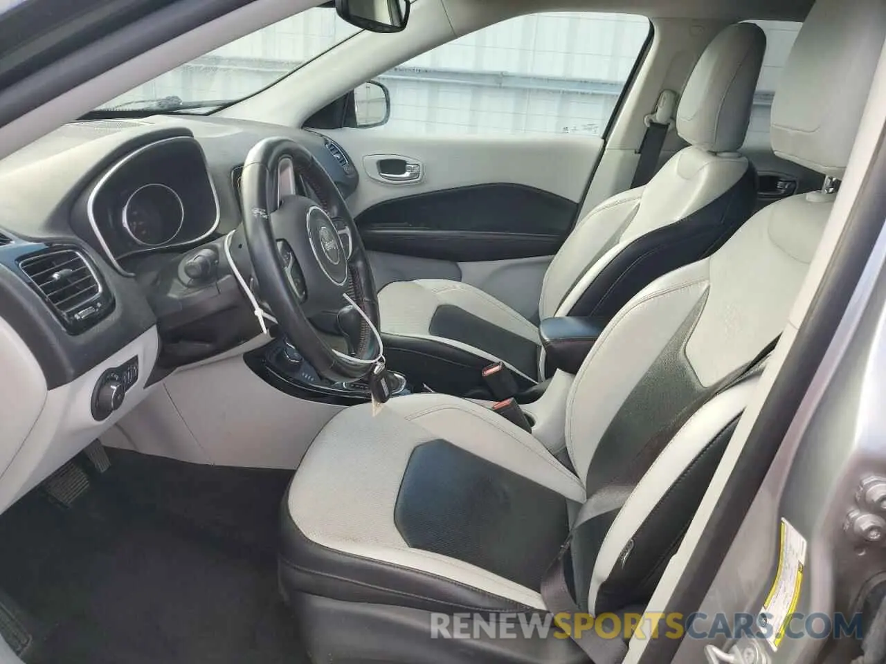 7 fotografías del automóvil dañado 3C4NJDCB6MT599633 JEEP COMPASS 2021
