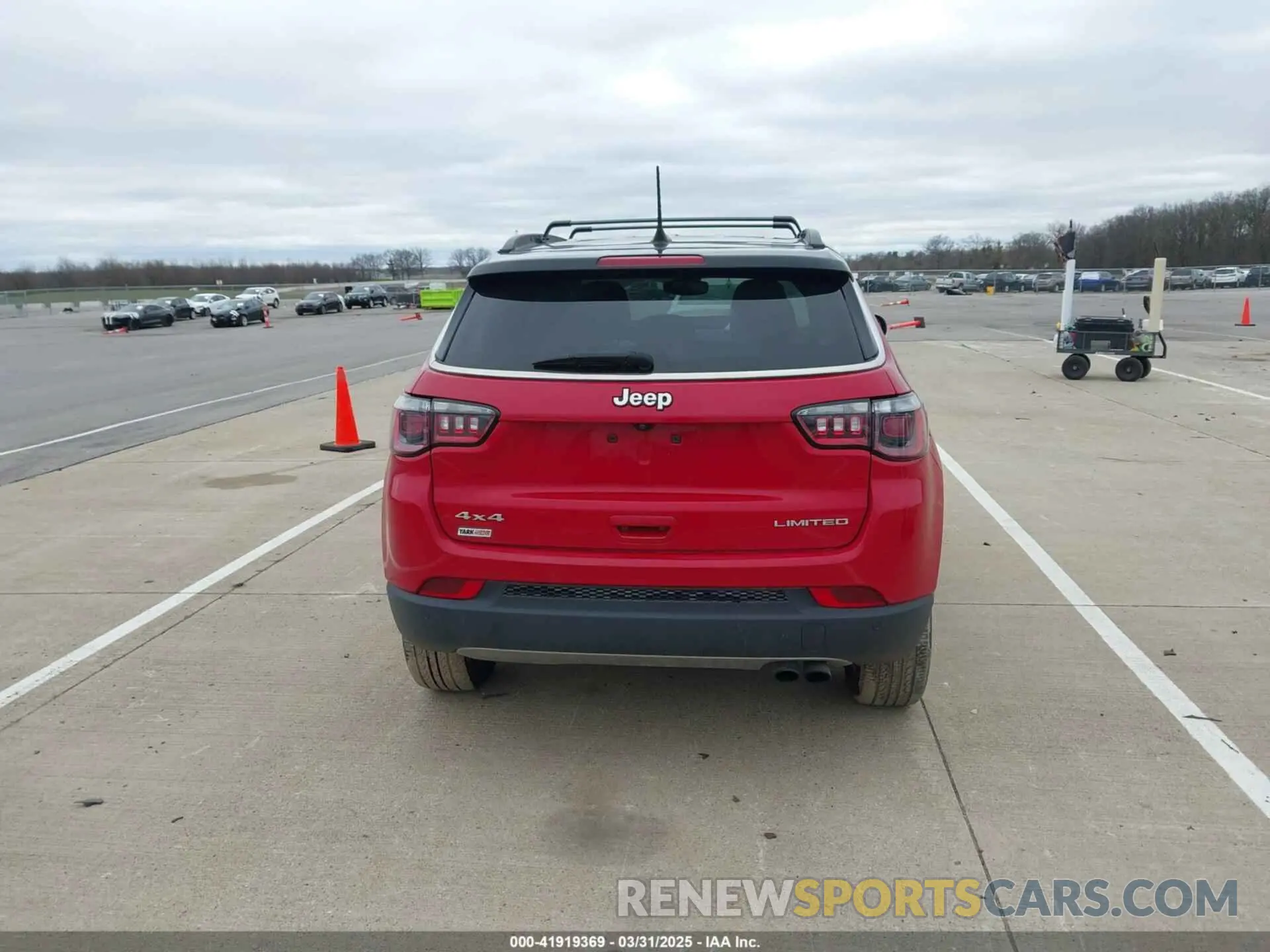 17 fotografías del automóvil dañado 3C4NJDCB7MT555074 JEEP COMPASS 2021