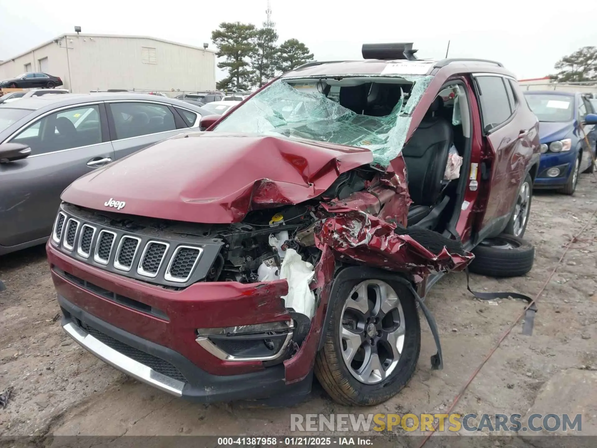 2 fotografías del automóvil dañado 3C4NJDCB8MT572661 JEEP COMPASS 2021