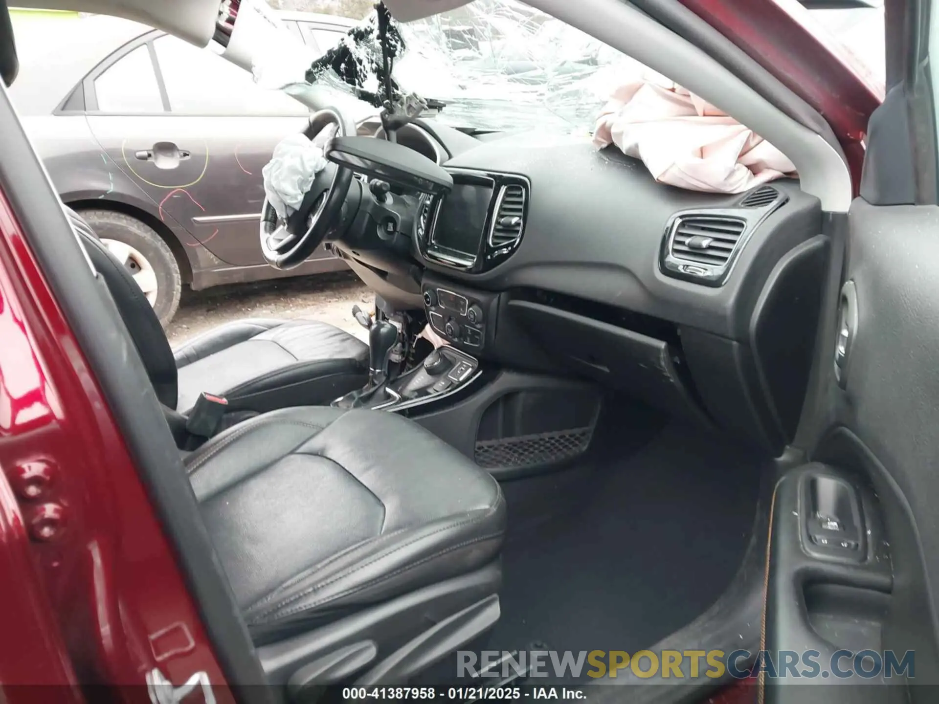 8 fotografías del automóvil dañado 3C4NJDCB8MT572661 JEEP COMPASS 2021