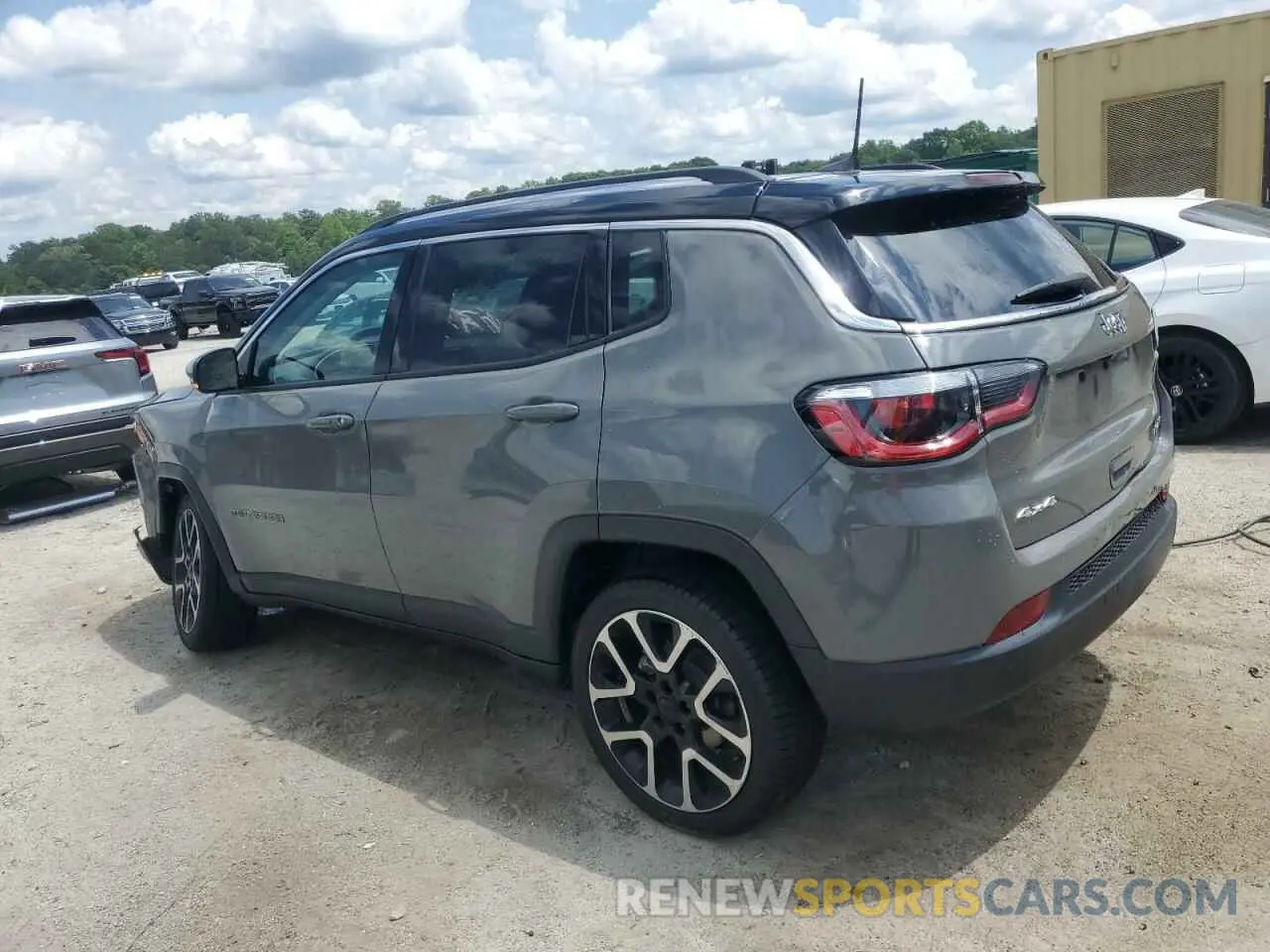 2 fotografías del automóvil dañado 3C4NJDCB9MT599478 JEEP COMPASS 2021