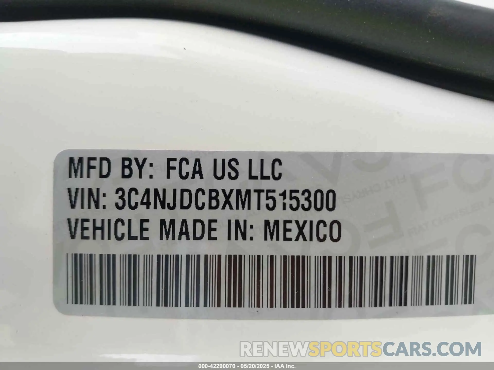 9 fotografías del automóvil dañado 3C4NJDCBXMT515300 JEEP COMPASS 2021