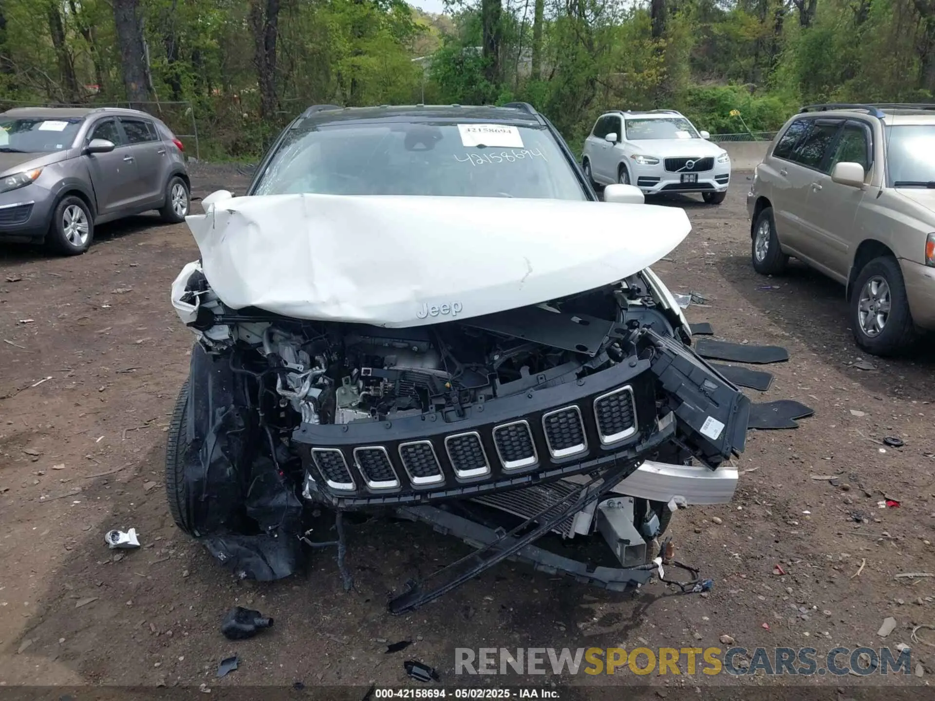 12 fotografías del automóvil dañado 3C4NJDCBXMT576517 JEEP COMPASS 2021