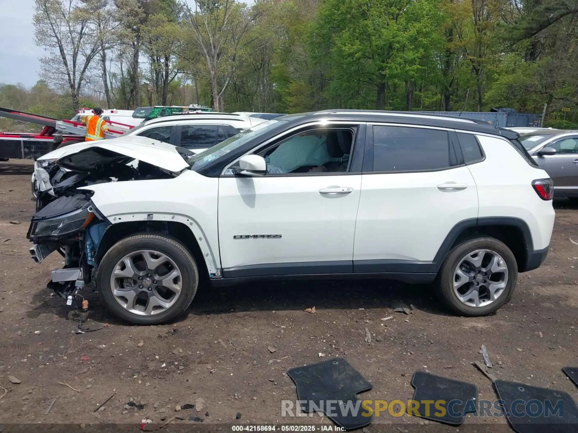 14 fotografías del automóvil dañado 3C4NJDCBXMT576517 JEEP COMPASS 2021