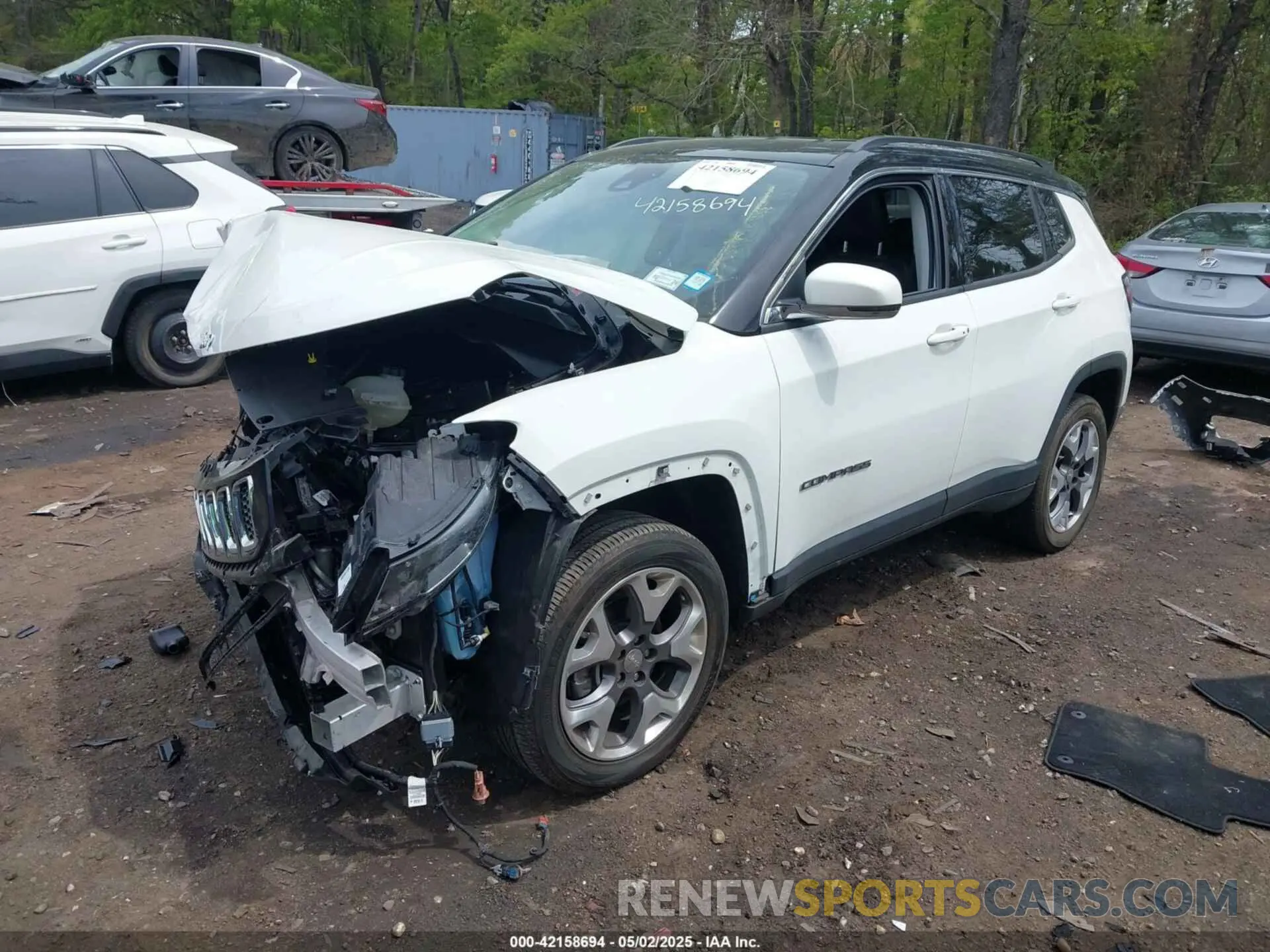 2 fotografías del automóvil dañado 3C4NJDCBXMT576517 JEEP COMPASS 2021