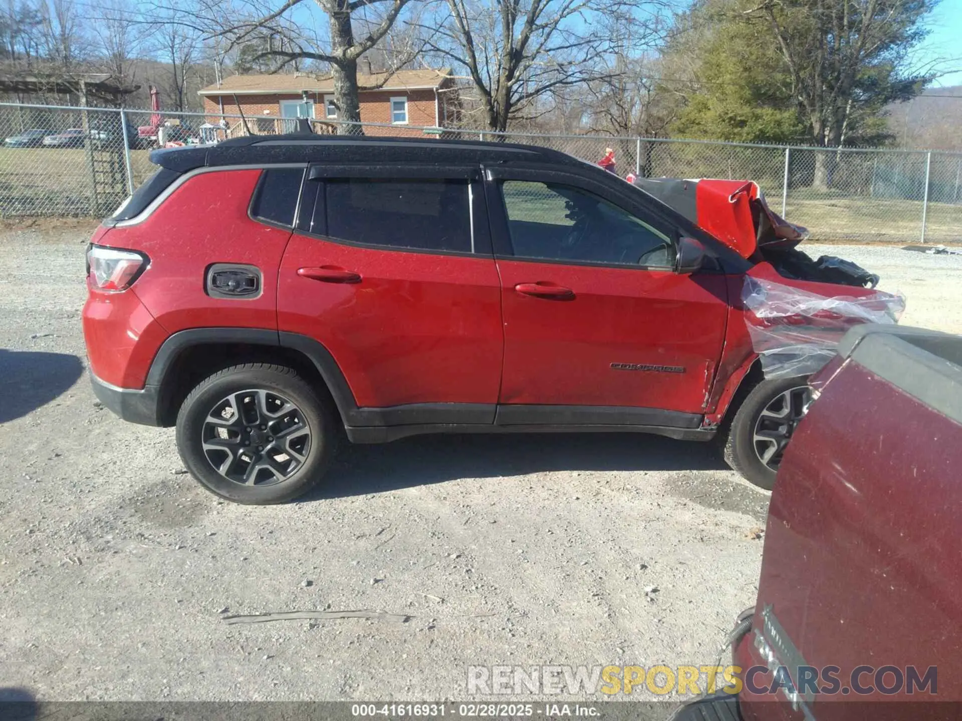 14 fotografías del automóvil dañado 3C4NJDDB1MT547924 JEEP COMPASS 2021