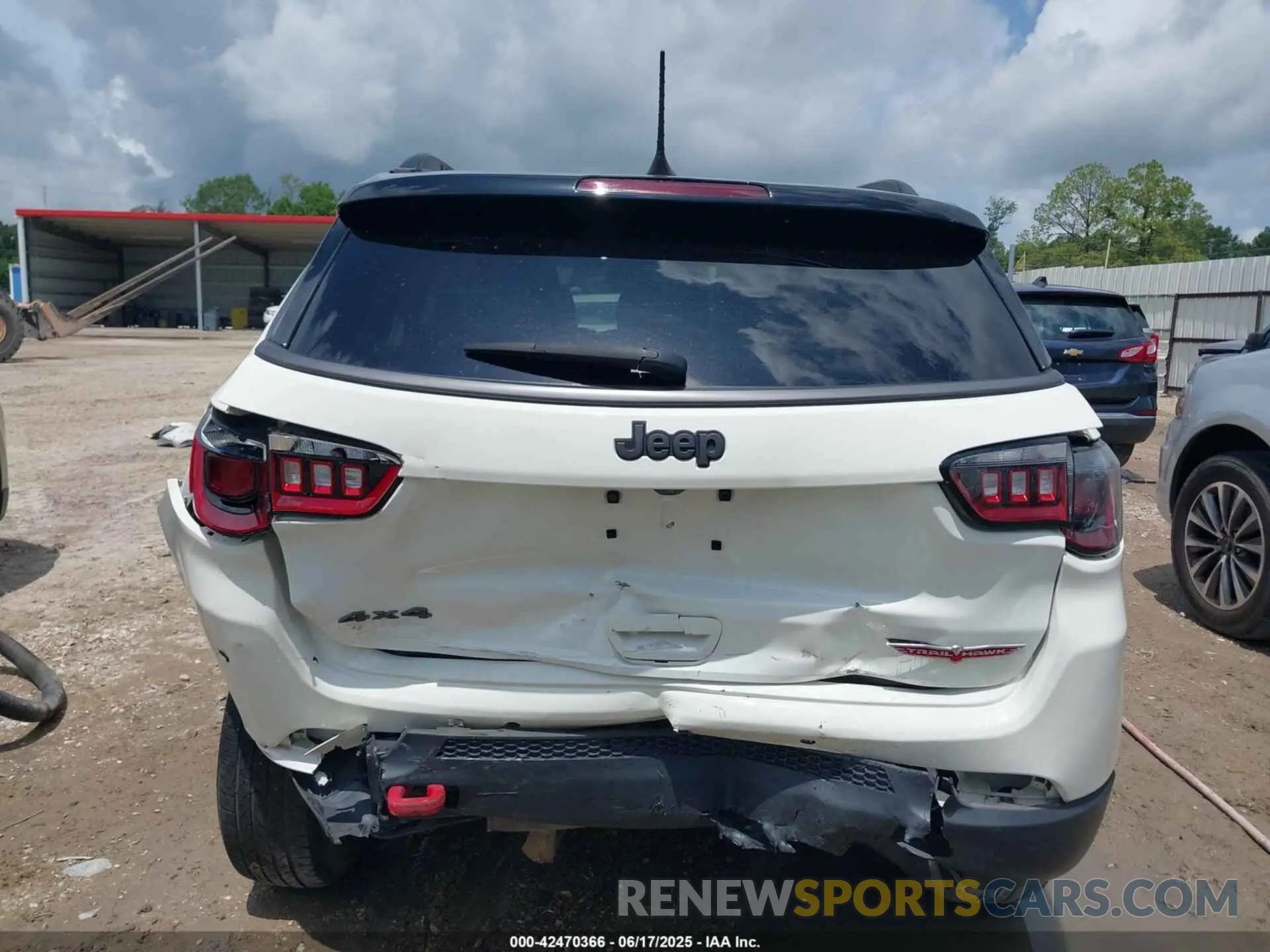 16 fotografías del automóvil dañado 3C4NJDDB1MT571866 JEEP COMPASS 2021
