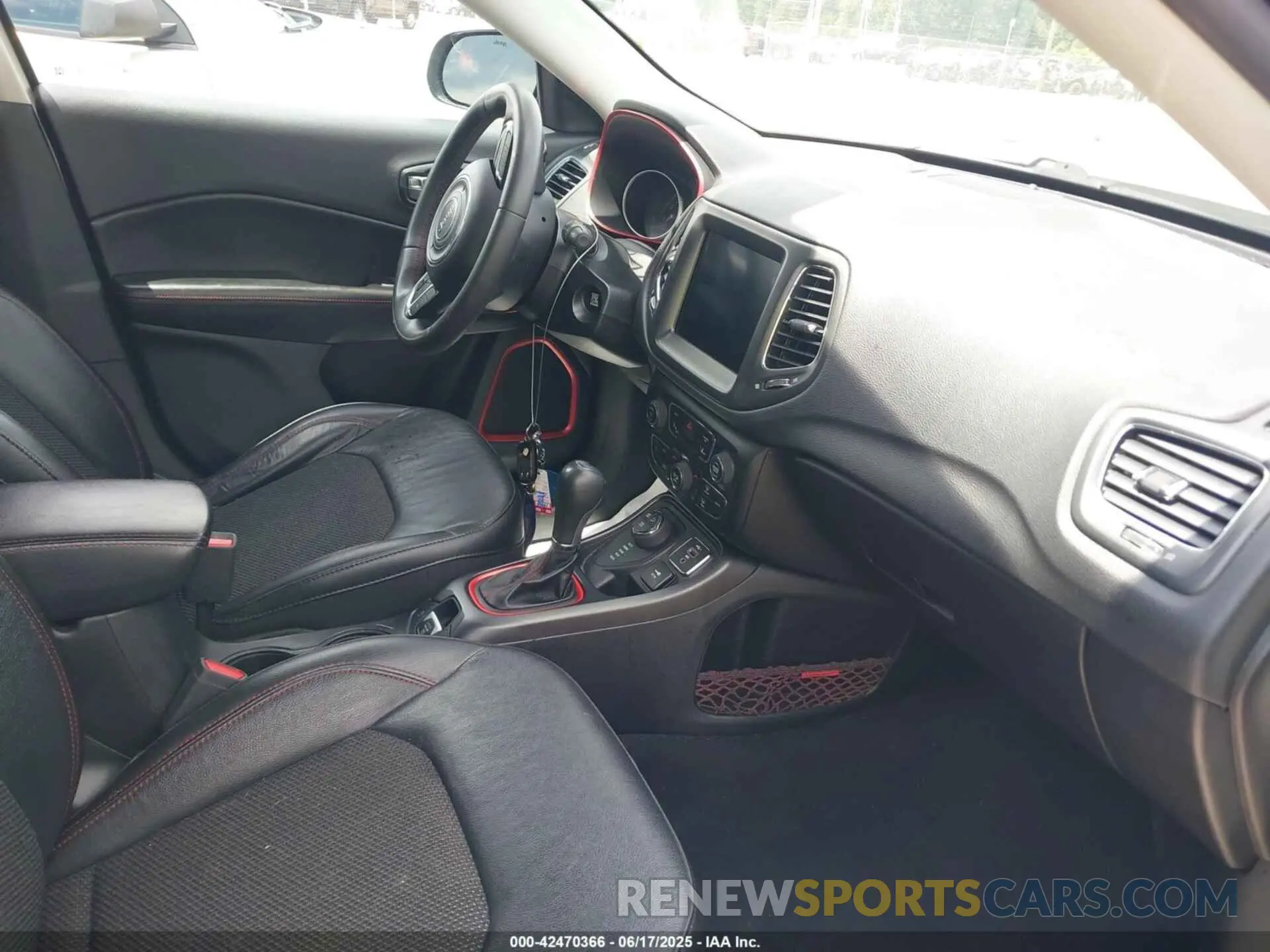 5 fotografías del automóvil dañado 3C4NJDDB1MT571866 JEEP COMPASS 2021
